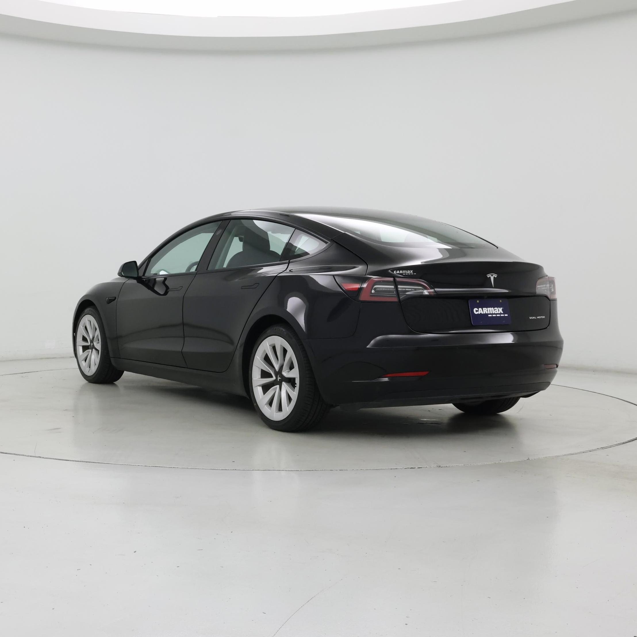 Thumbnail: 2022 Tesla Model 3 - 2