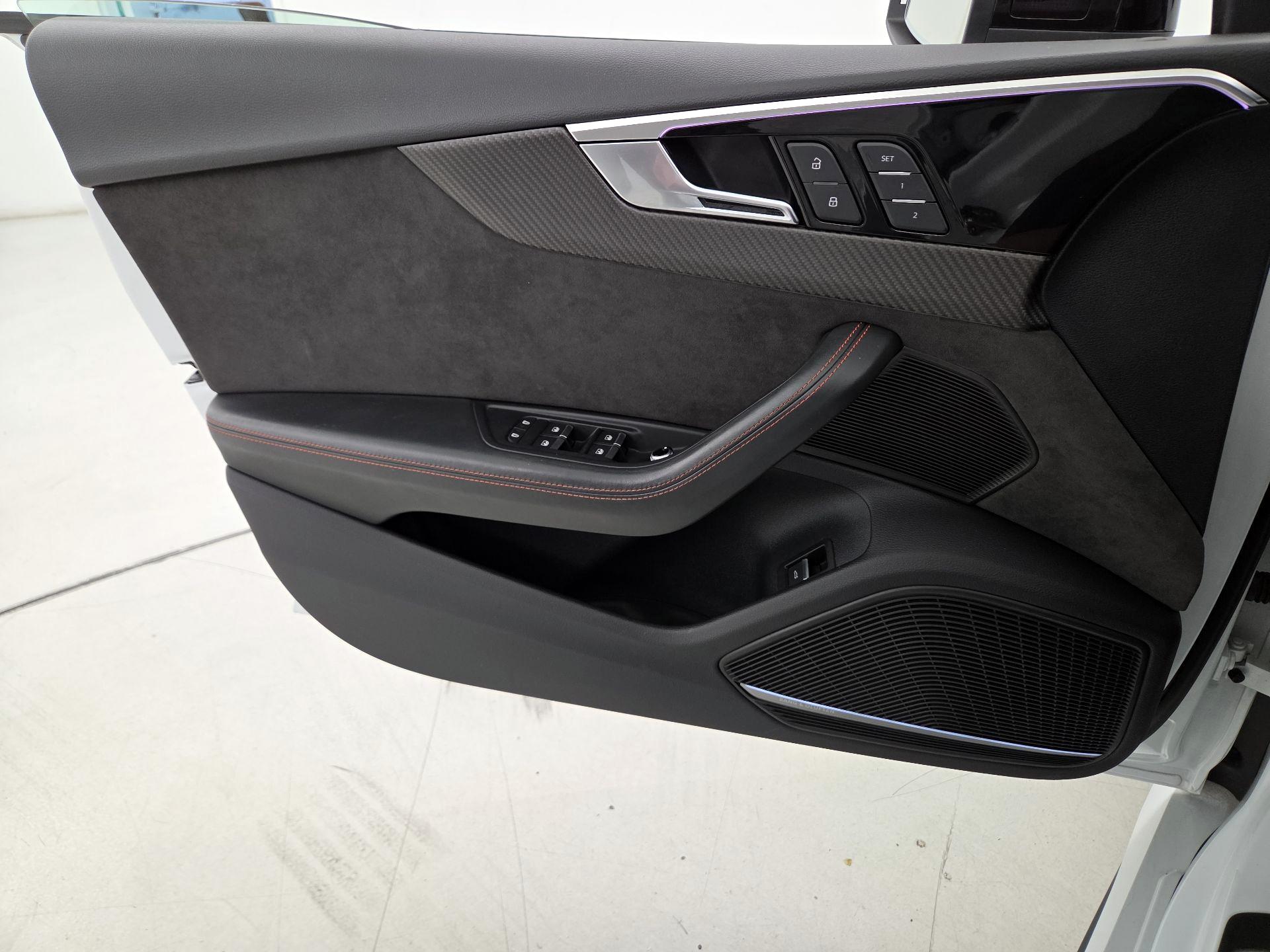 Thumbnail: 2021 Audi RS 5 - 12