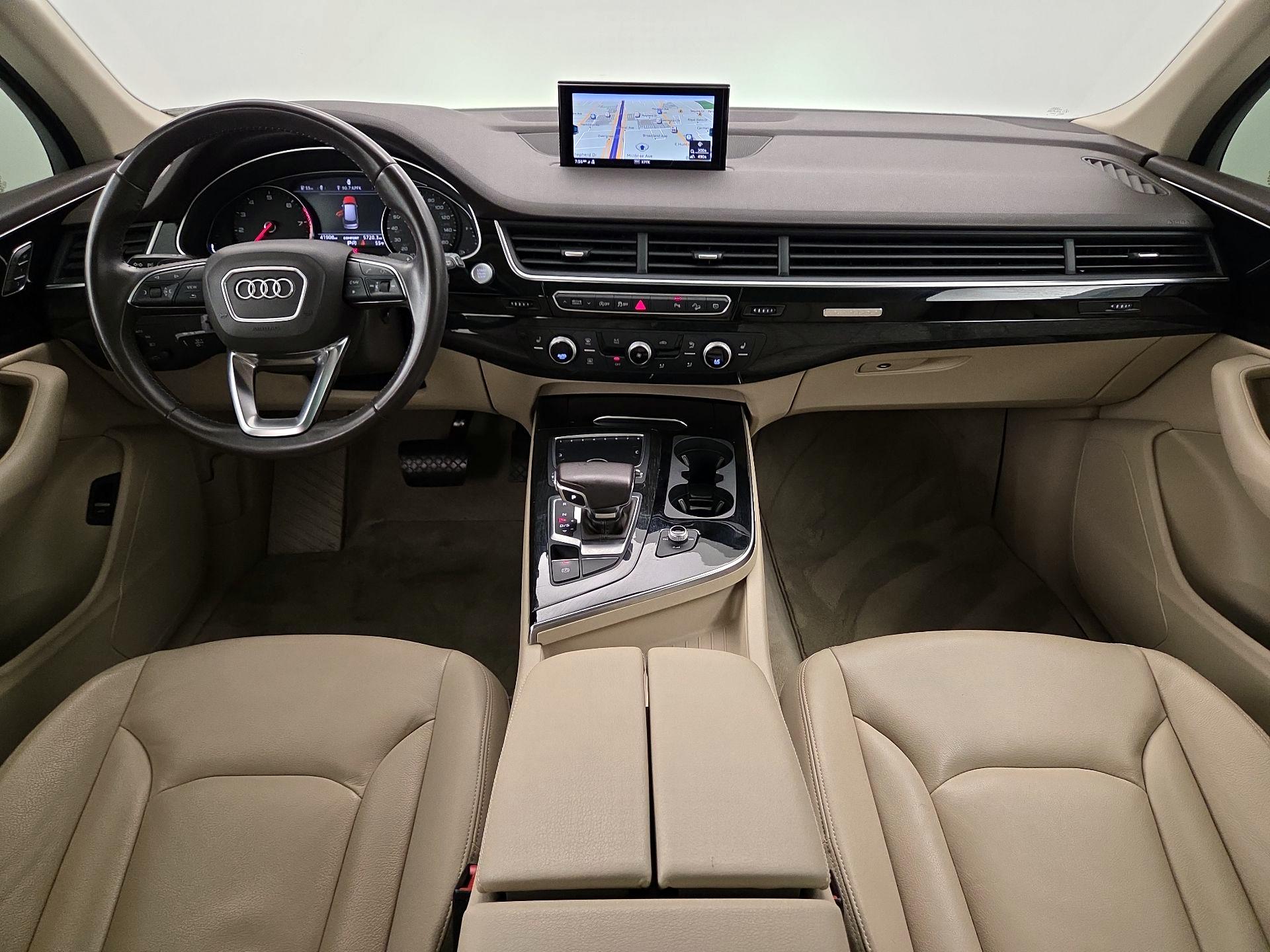 Thumbnail: 2019 Audi Q7 - 9