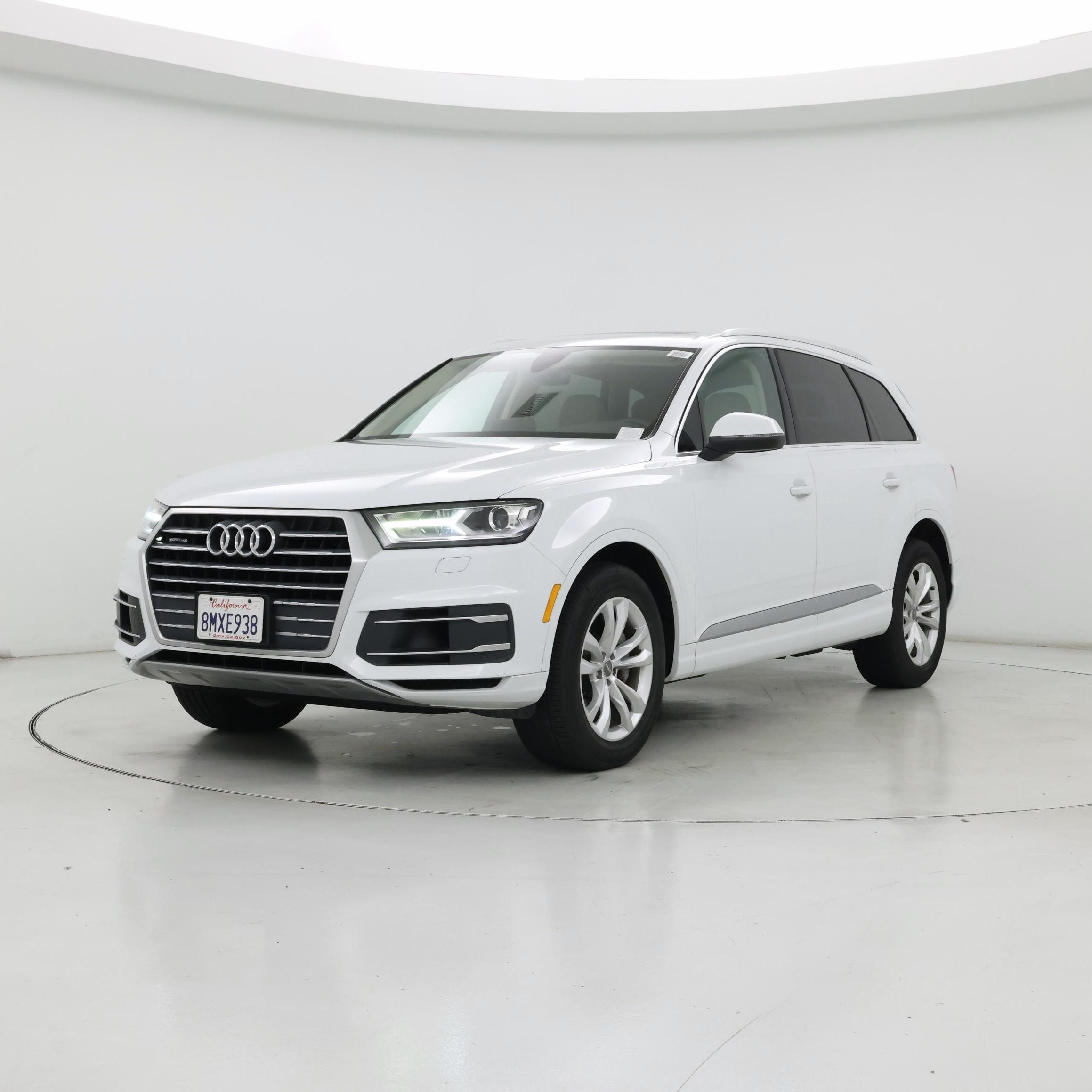 Thumbnail: 2019 Audi Q7 - 4