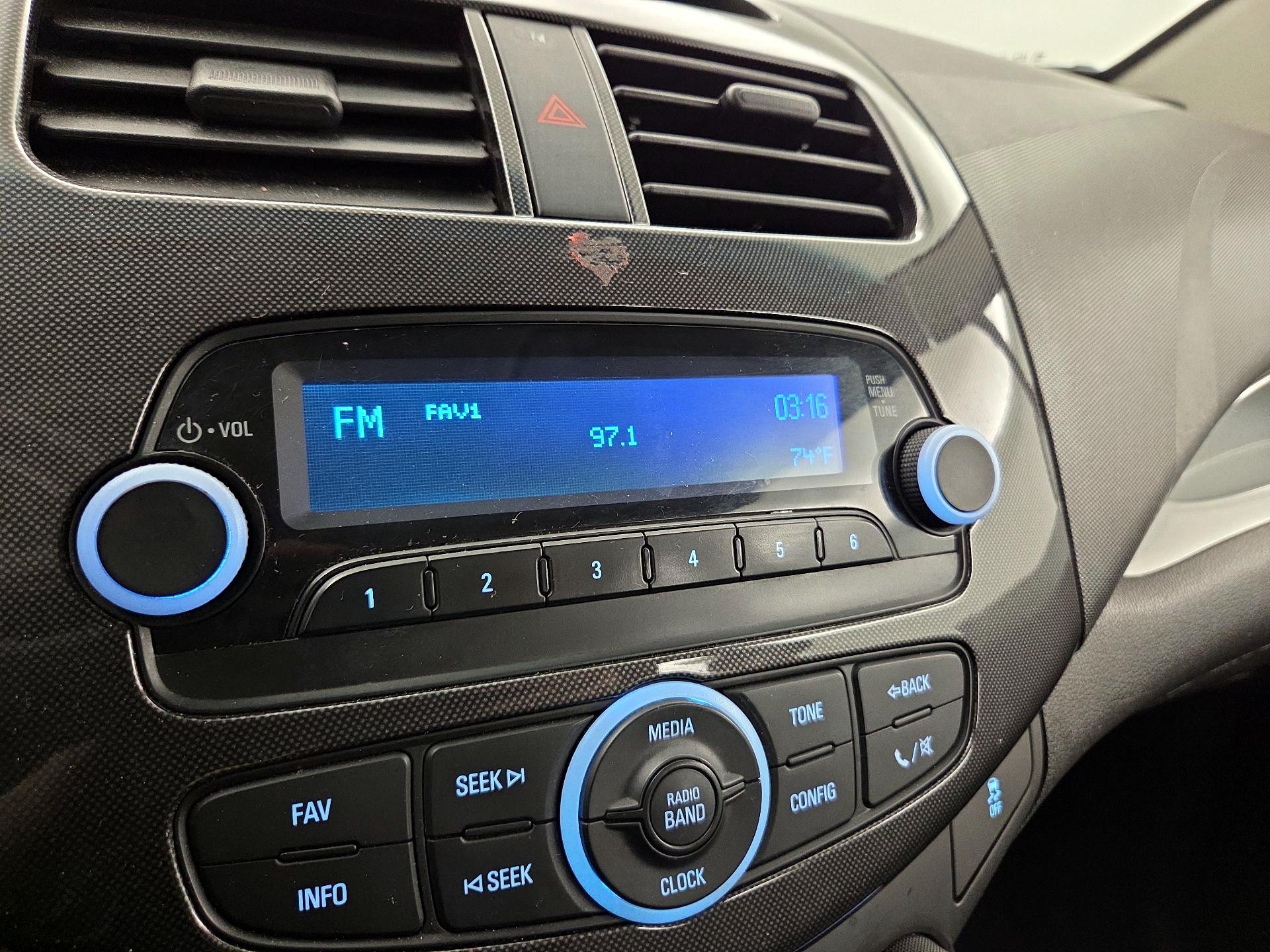 Thumbnail: 2015 Chevrolet Spark - 14