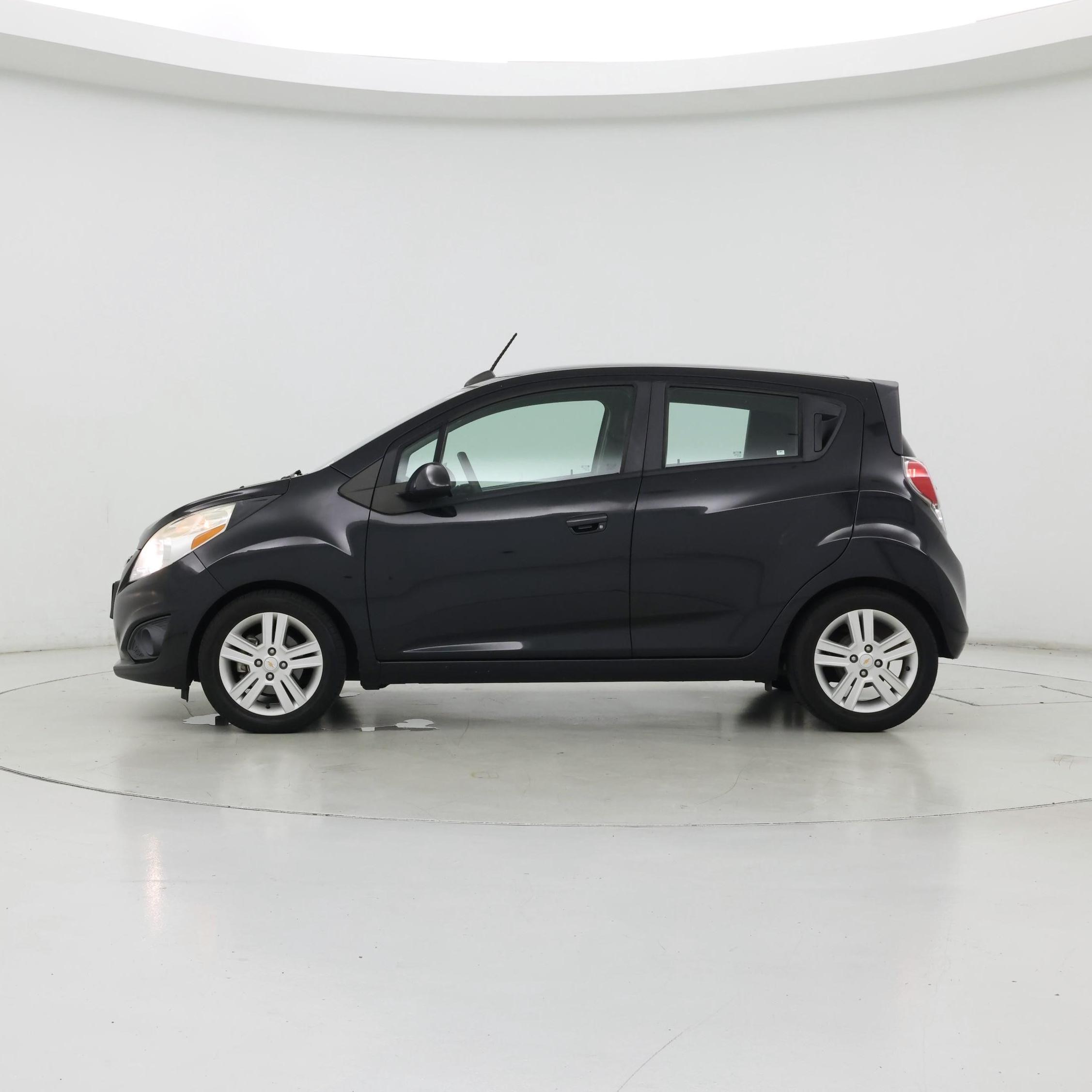 Thumbnail: 2015 Chevrolet Spark - 3