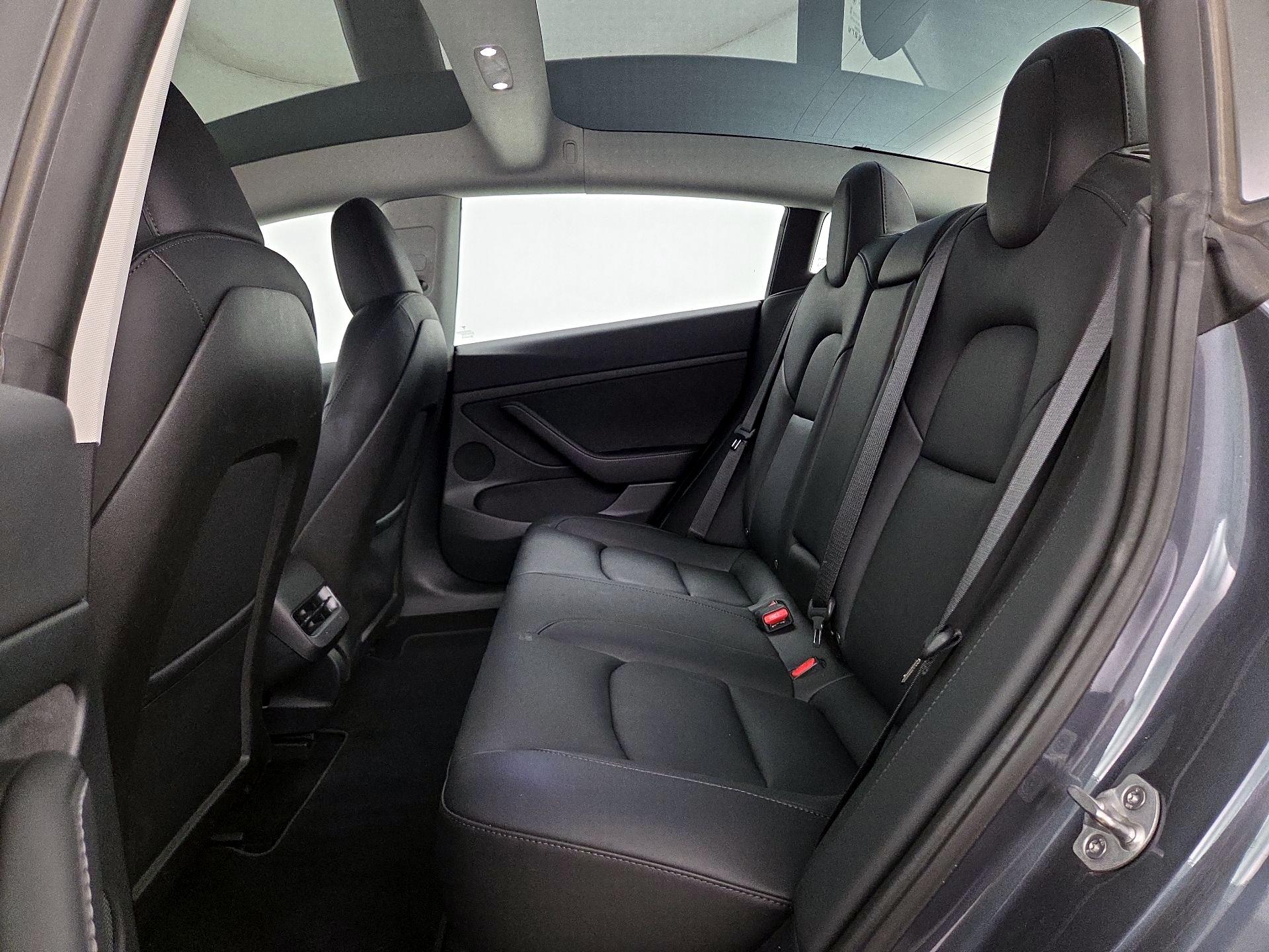 Thumbnail: 2023 Tesla Model 3 - 20