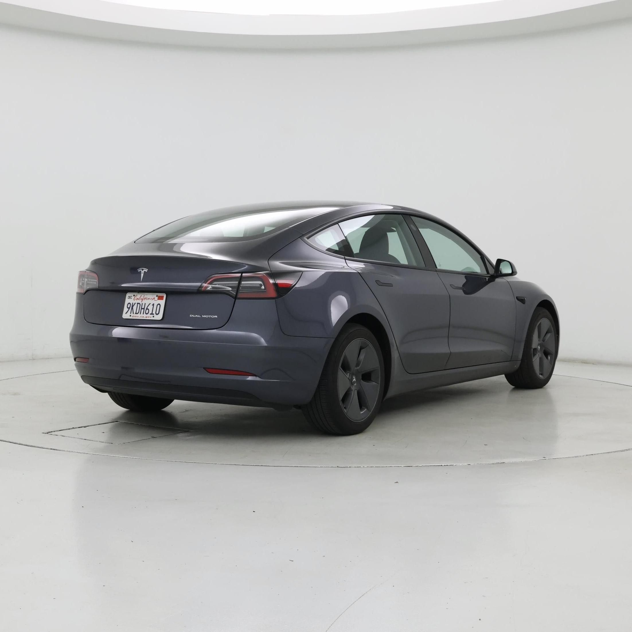 Thumbnail: 2023 Tesla Model 3 - 8