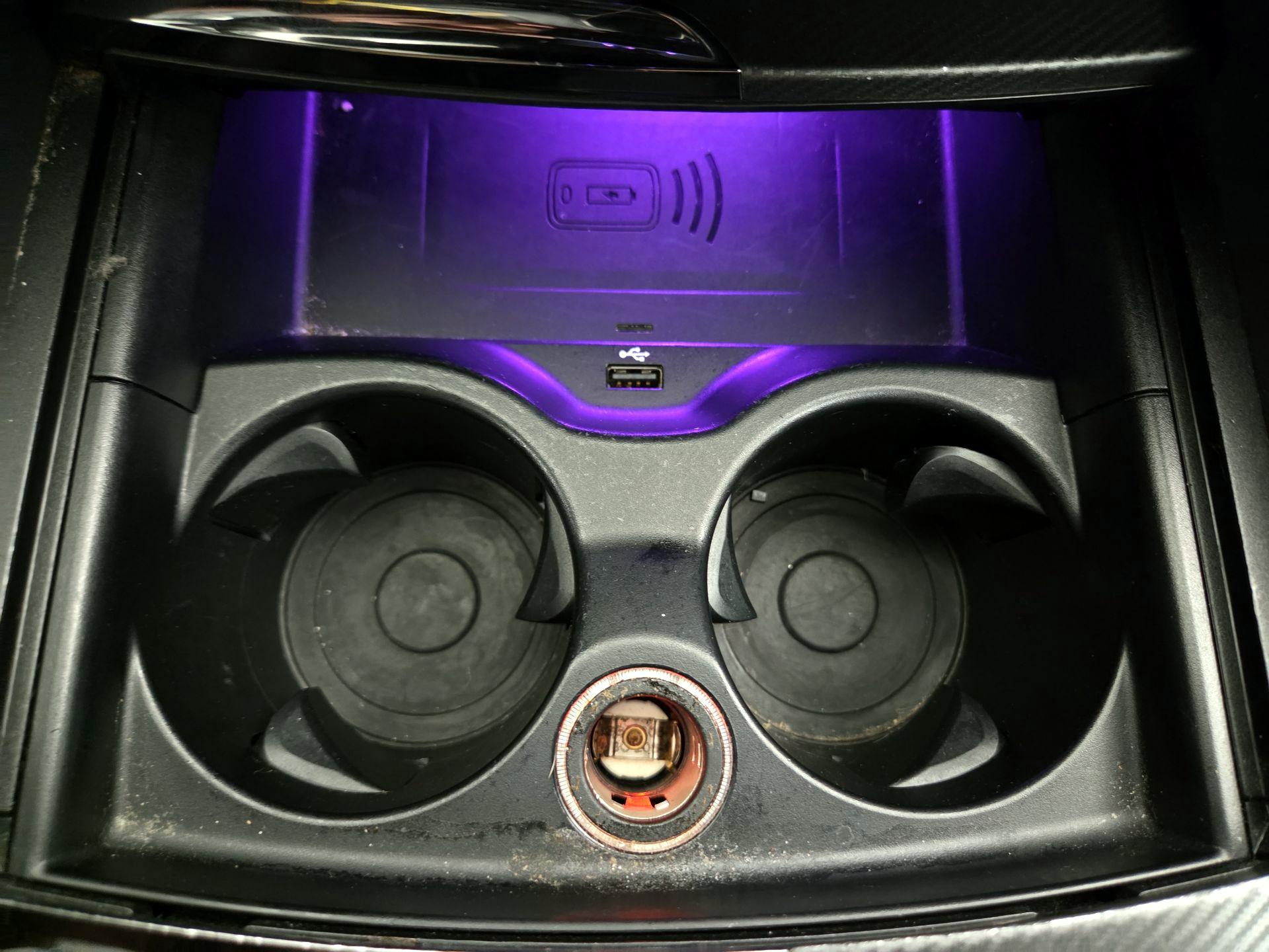 Thumbnail: 2023 BMW M5 - 19