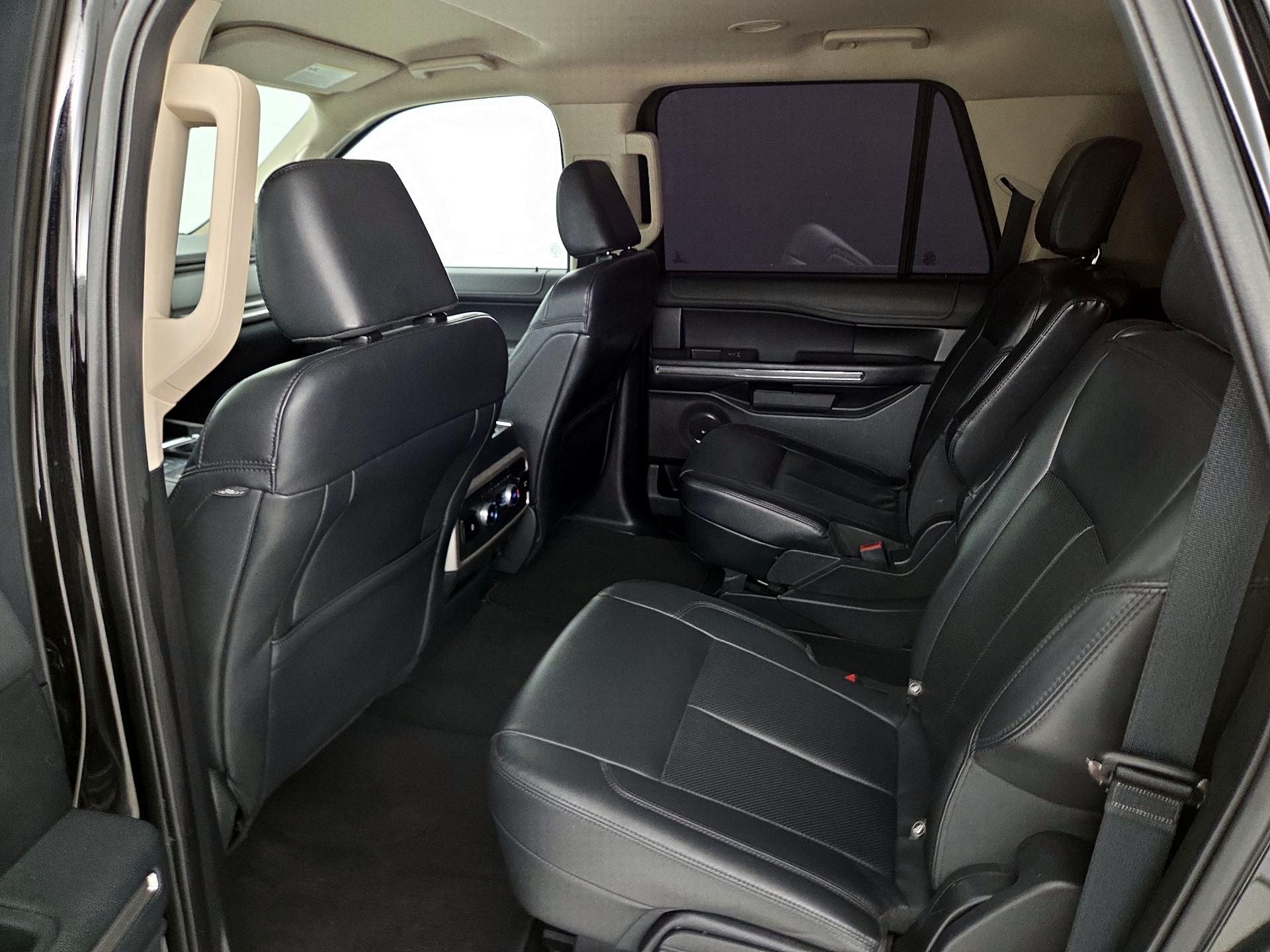 Thumbnail: 2022 Ford Expedition MAX - 20