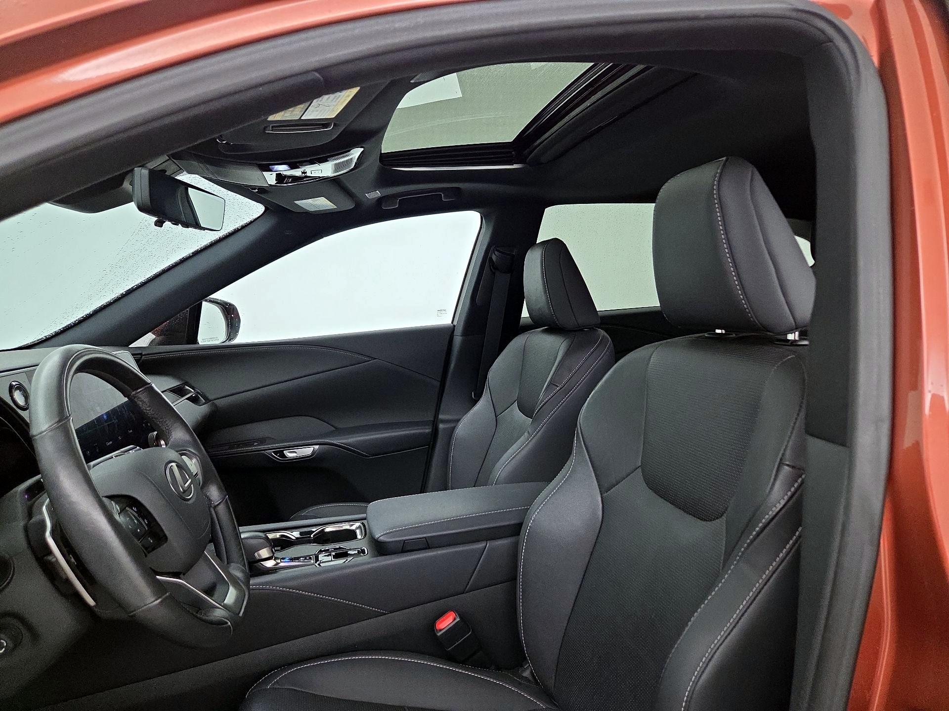 Thumbnail: 2023 Lexus RX - 20