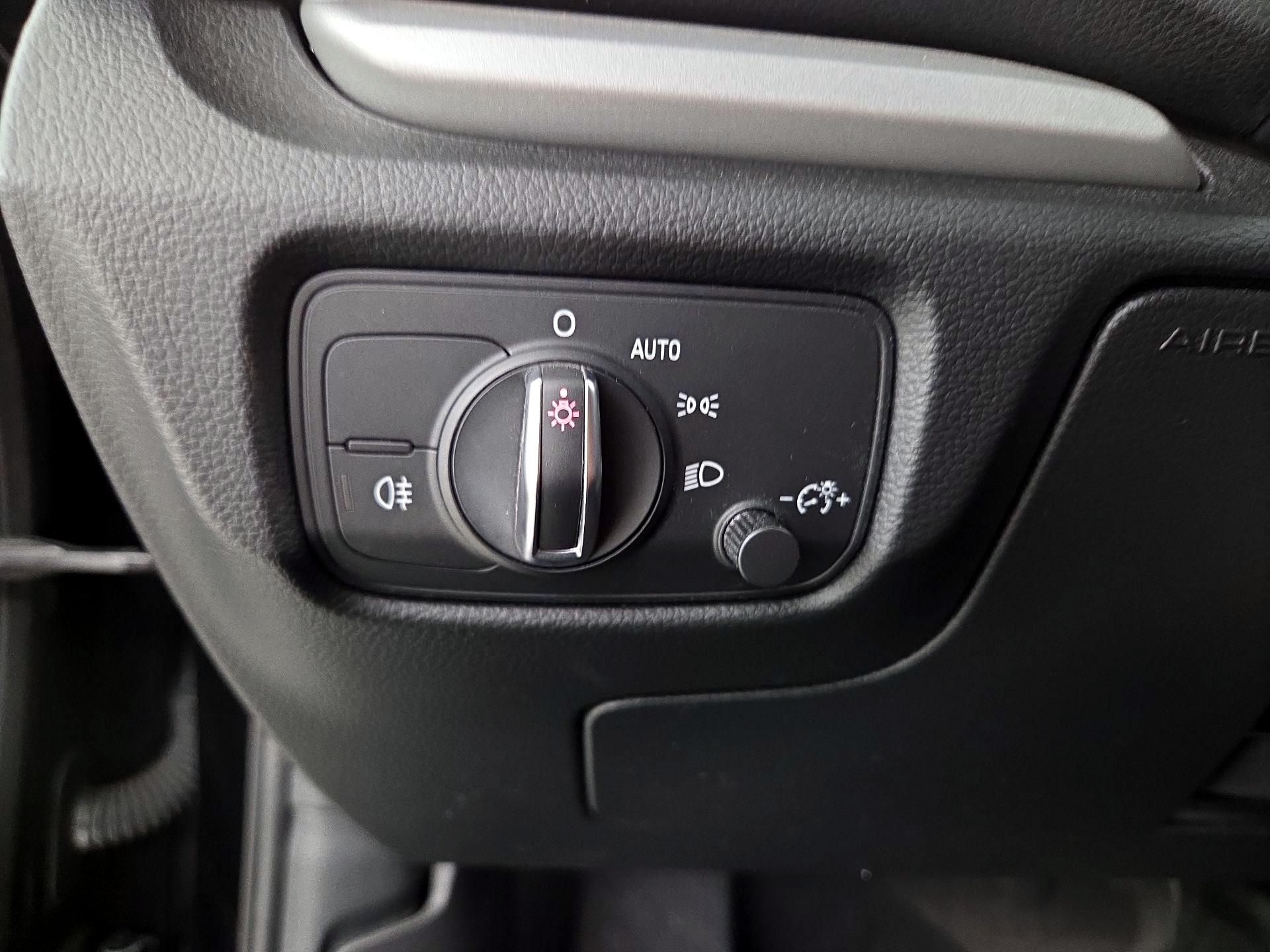 Thumbnail: 2016 Audi A3 - 13