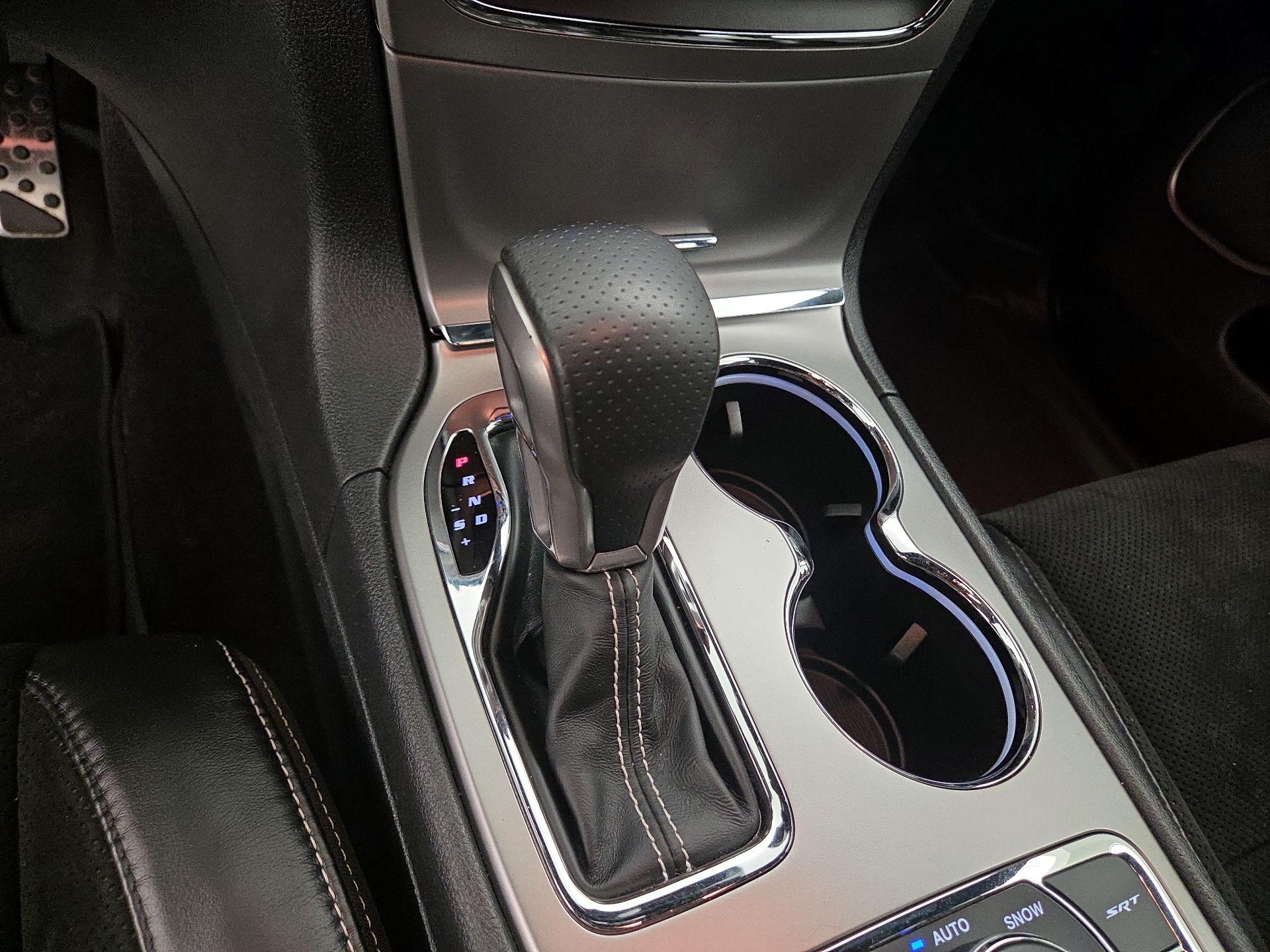 Thumbnail: 2017 Jeep Grand Cherokee - 18