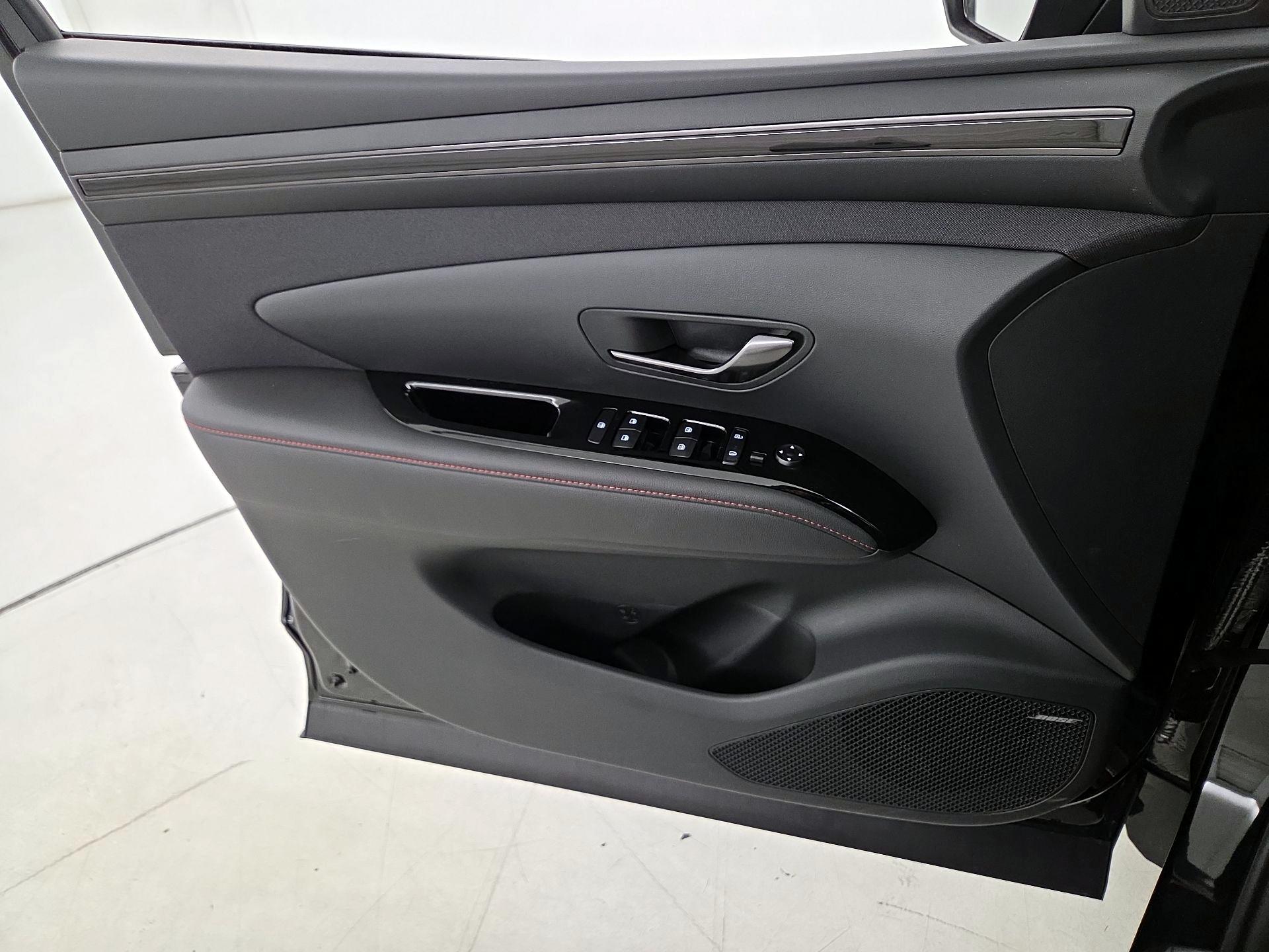 Thumbnail: 2024 Hyundai Tucson - 12