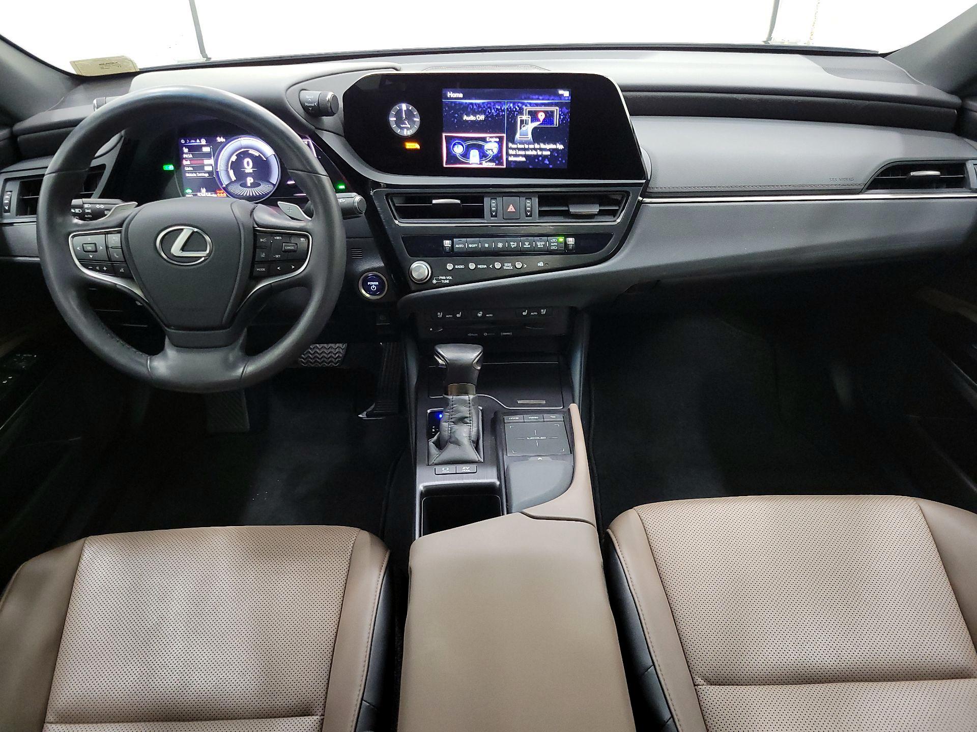 Thumbnail: 2022 Lexus ES - 9