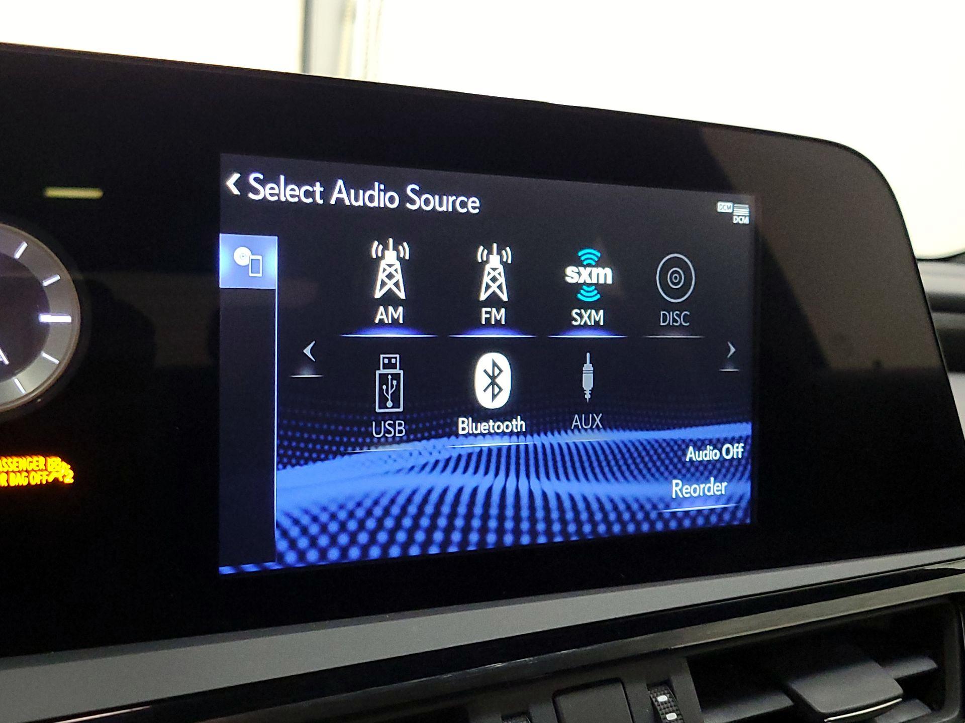 Thumbnail: 2022 Lexus ES - 15