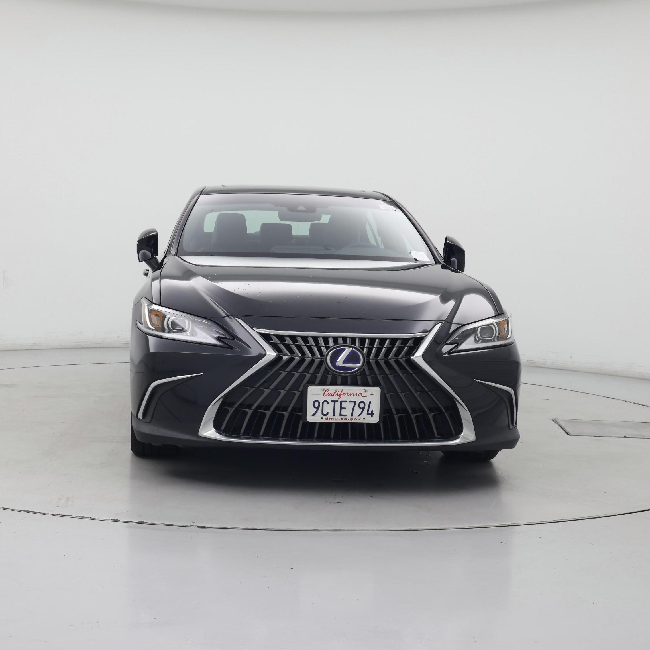 Thumbnail: 2022 Lexus ES - 5