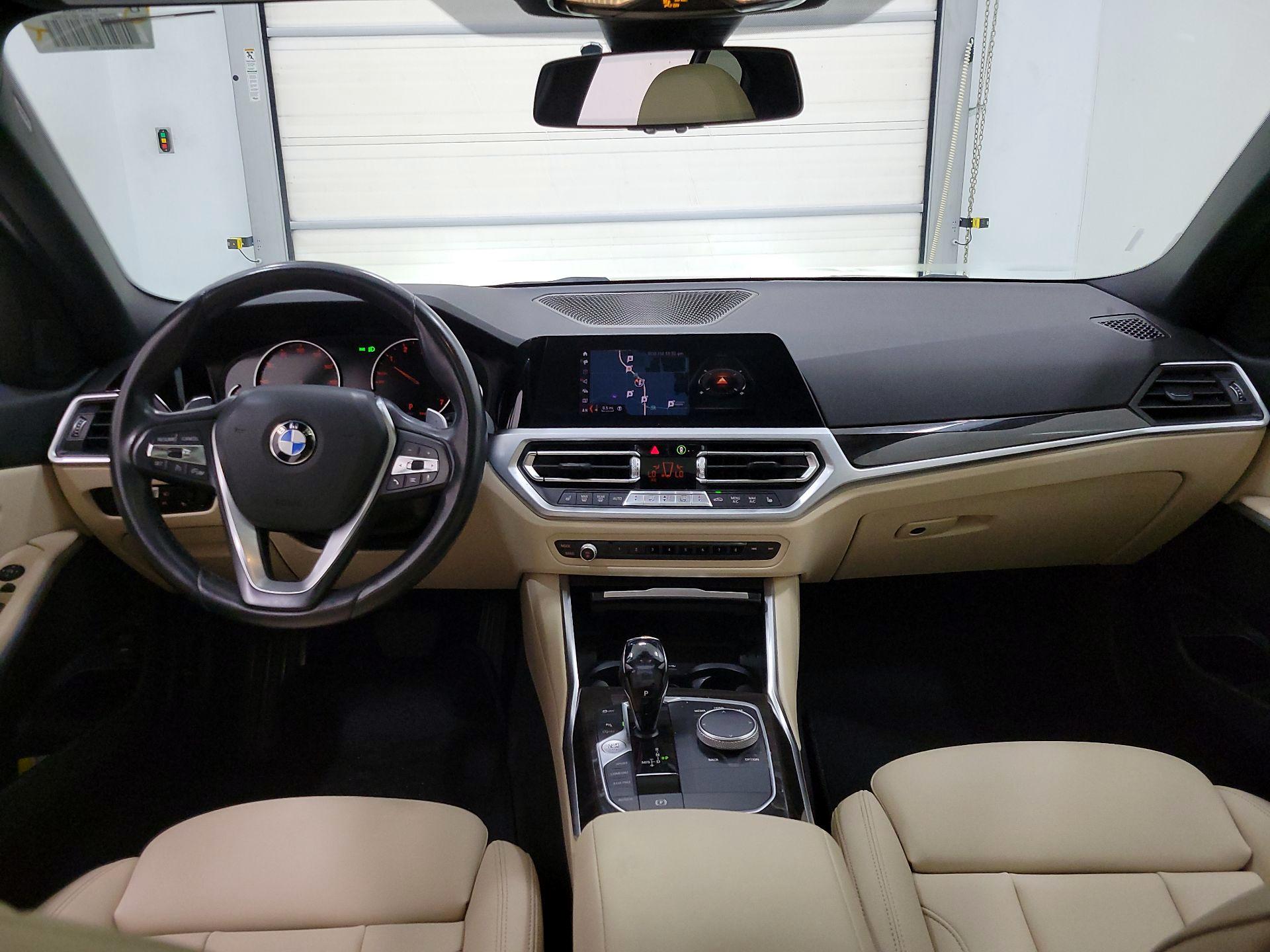 Thumbnail: 2020 BMW 3 Series - 9