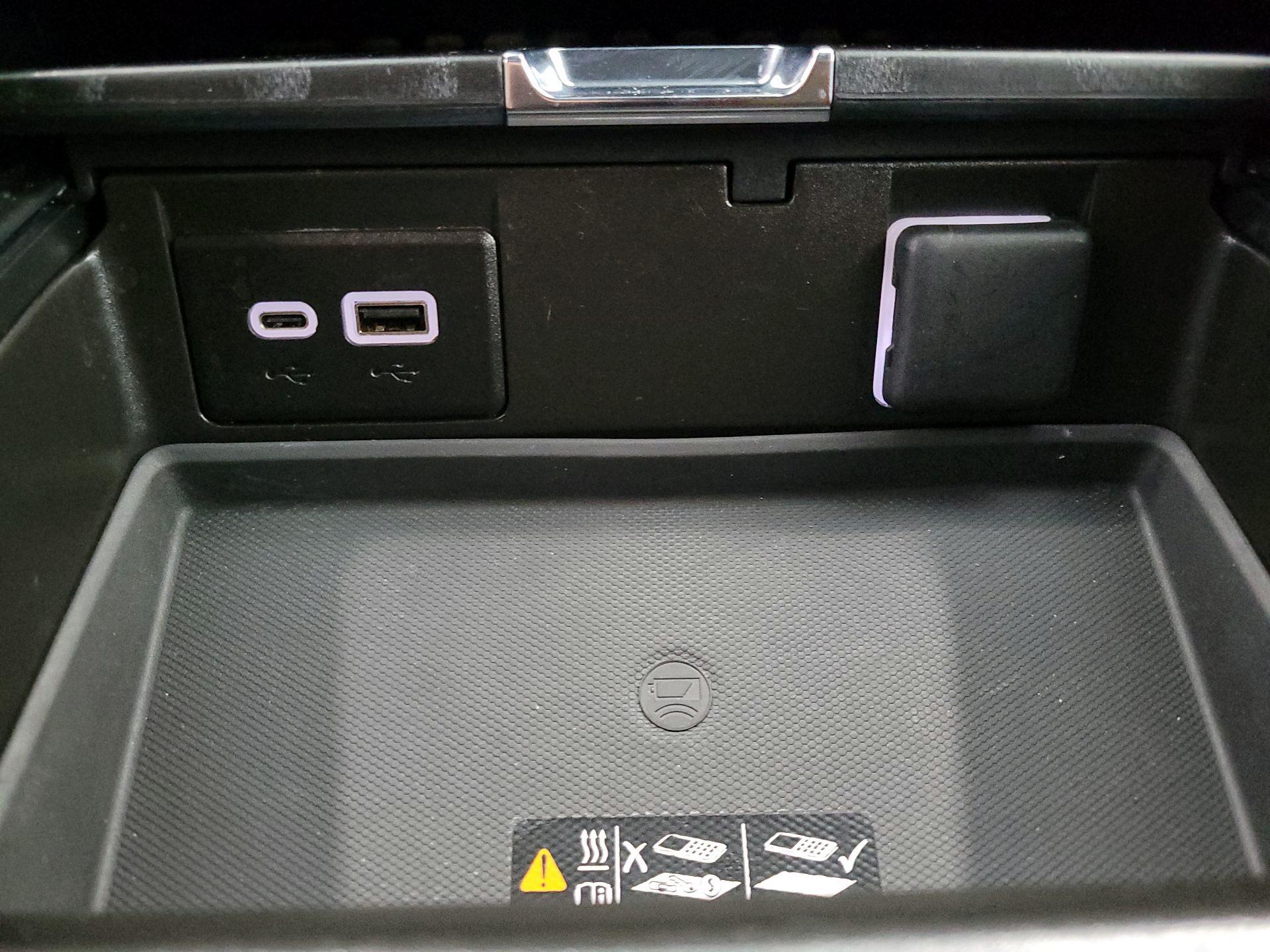 Thumbnail: 2024 GMC Yukon - 19