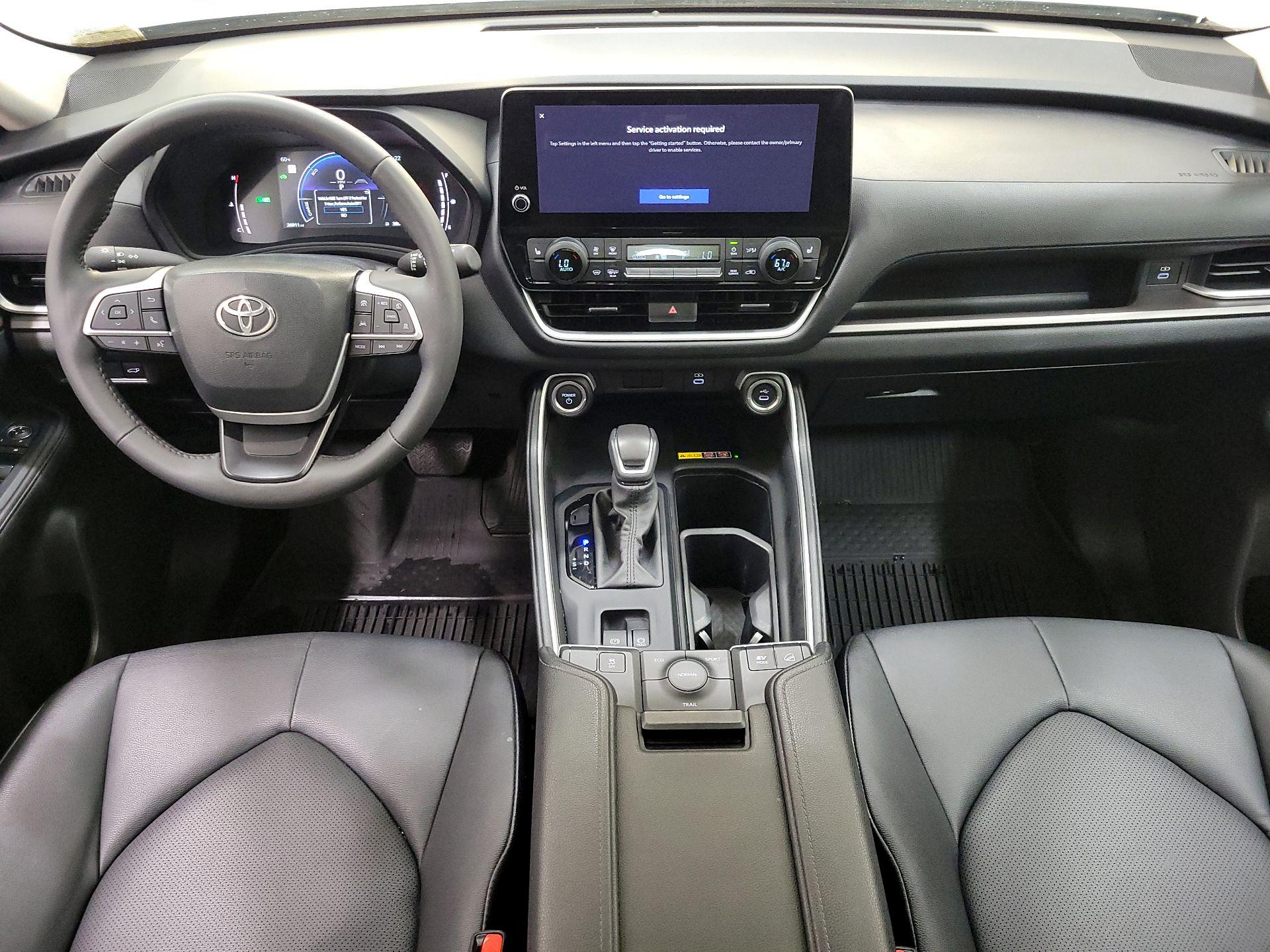 Thumbnail: 2024 Toyota Highlander - 9
