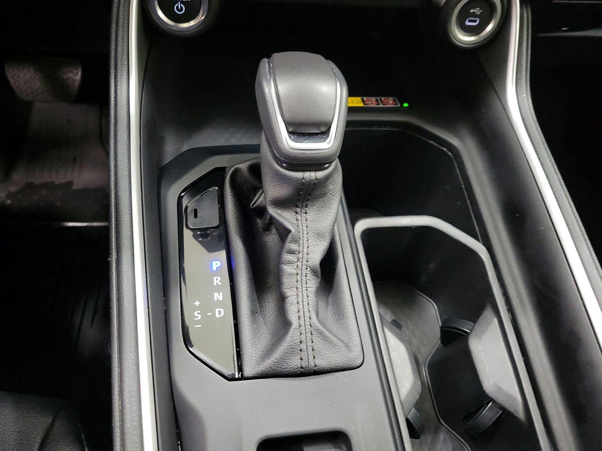 Thumbnail: 2024 Toyota Highlander - 17