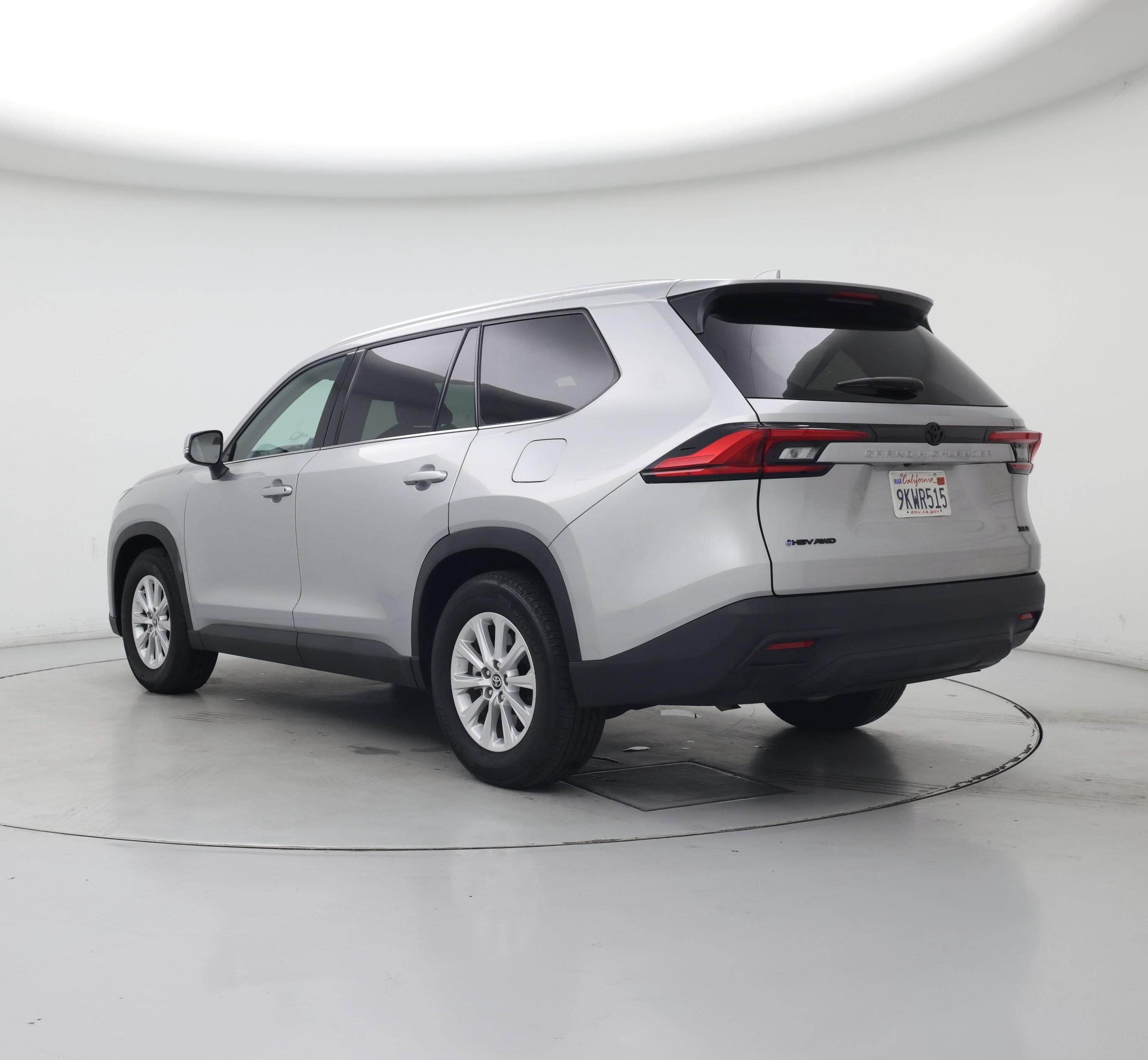 Thumbnail: 2024 Toyota Highlander - 2