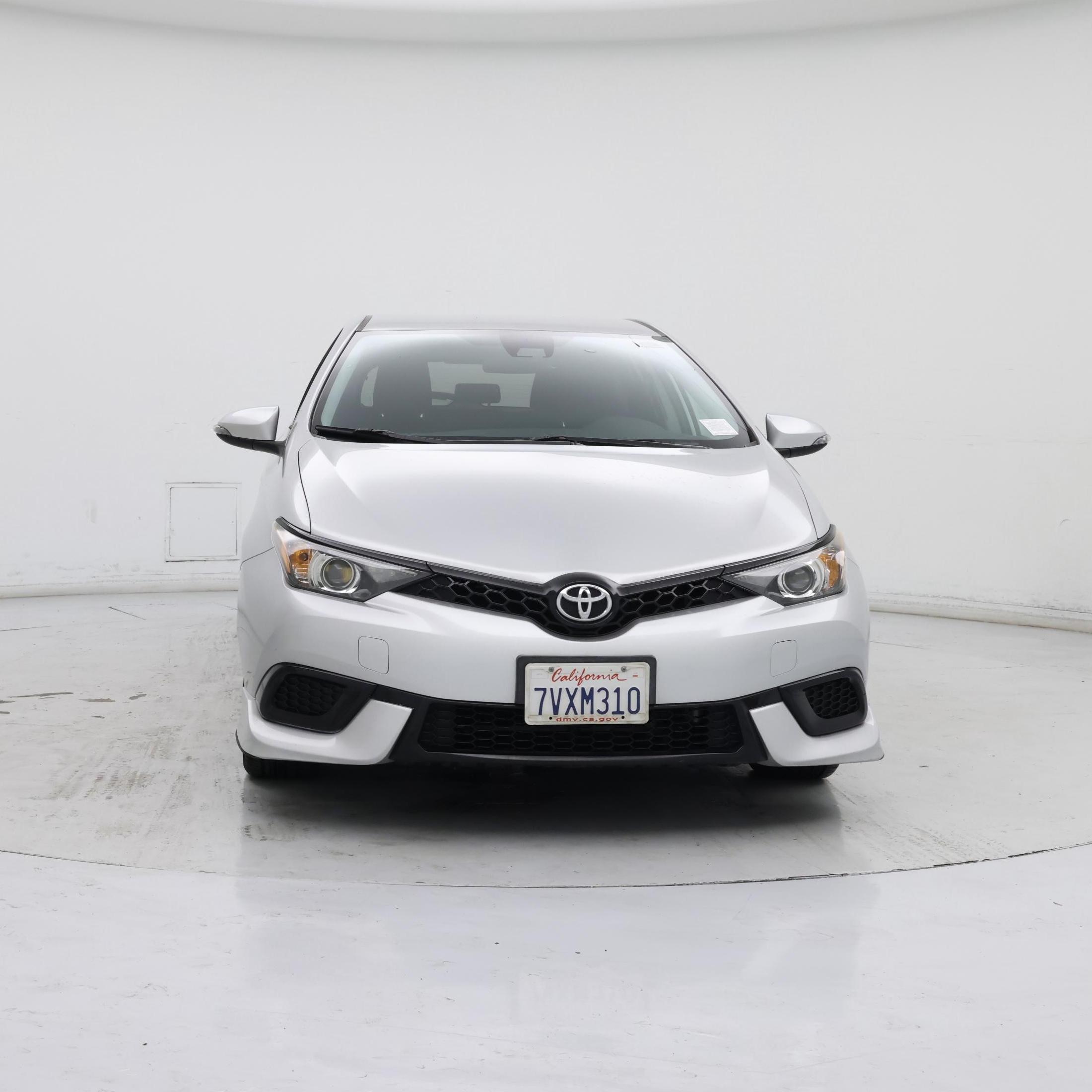 Thumbnail: 2017 Toyota Corolla iM - 5