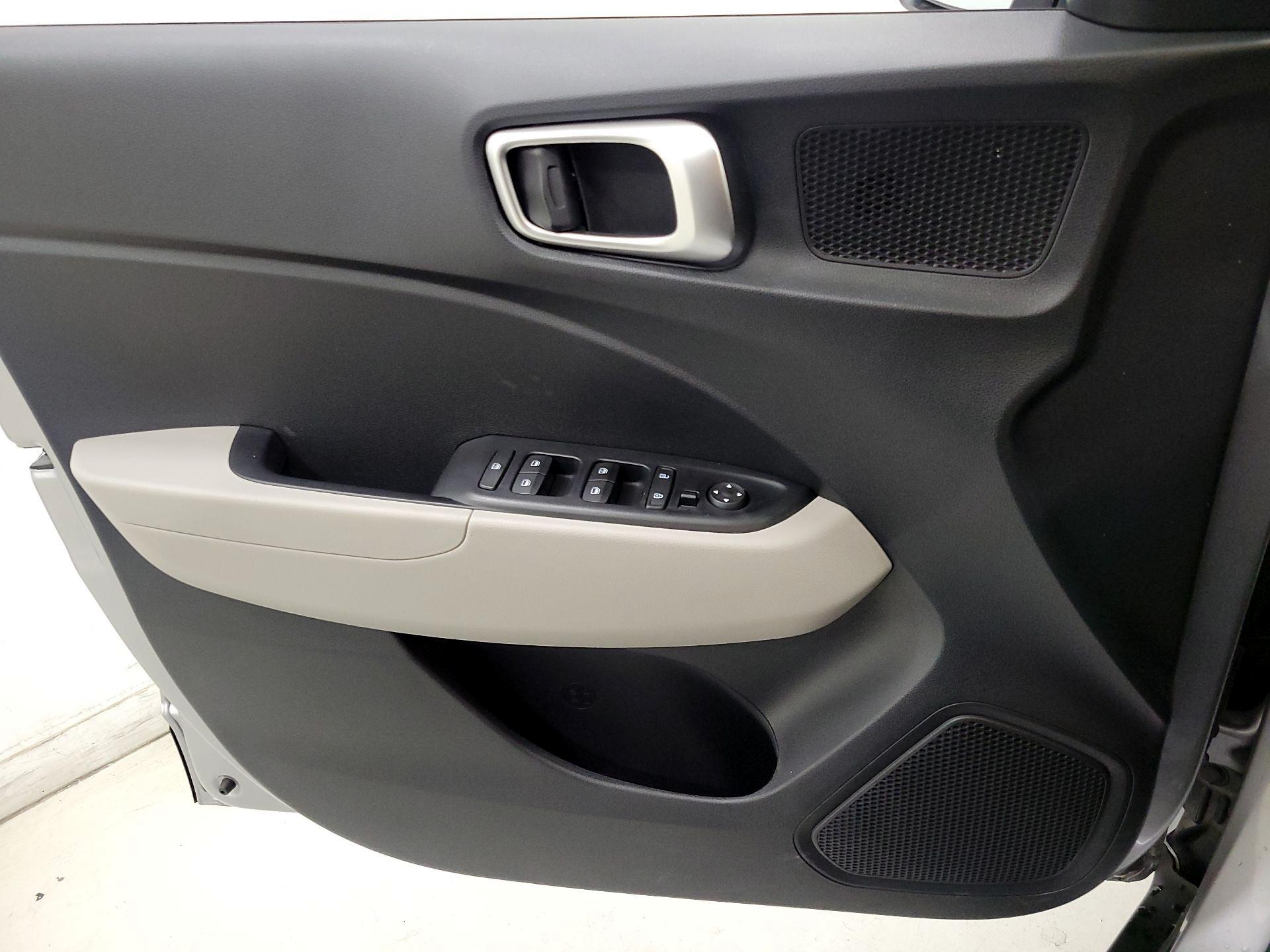 Thumbnail: 2025 Hyundai Venue - 12