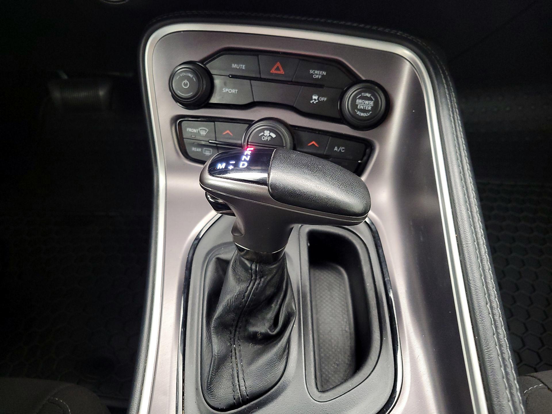 Thumbnail: 2021 Dodge Challenger - 17