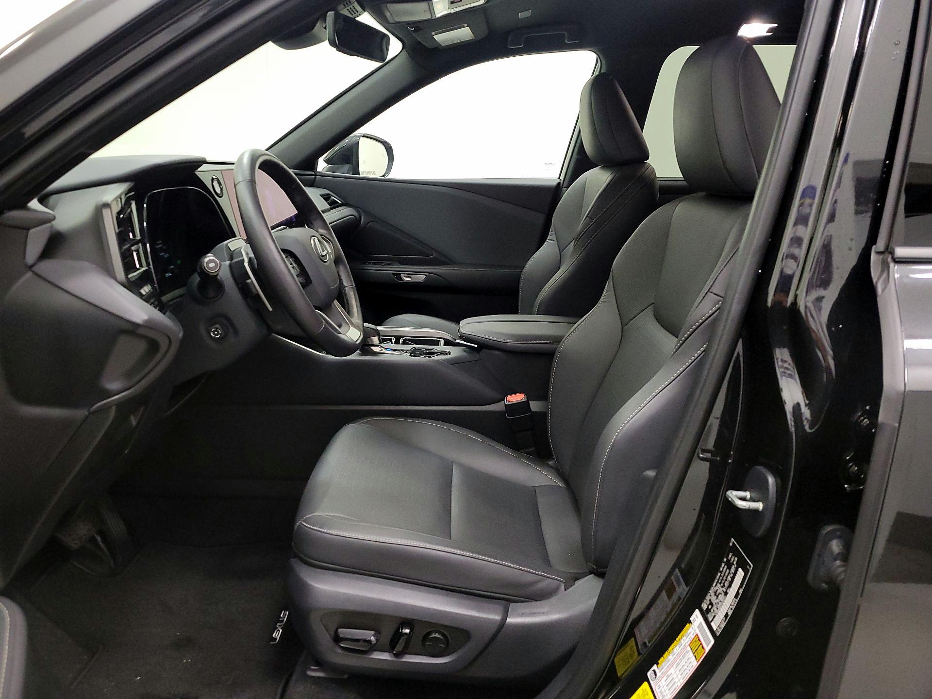 Thumbnail: 2025 Lexus TX - 11