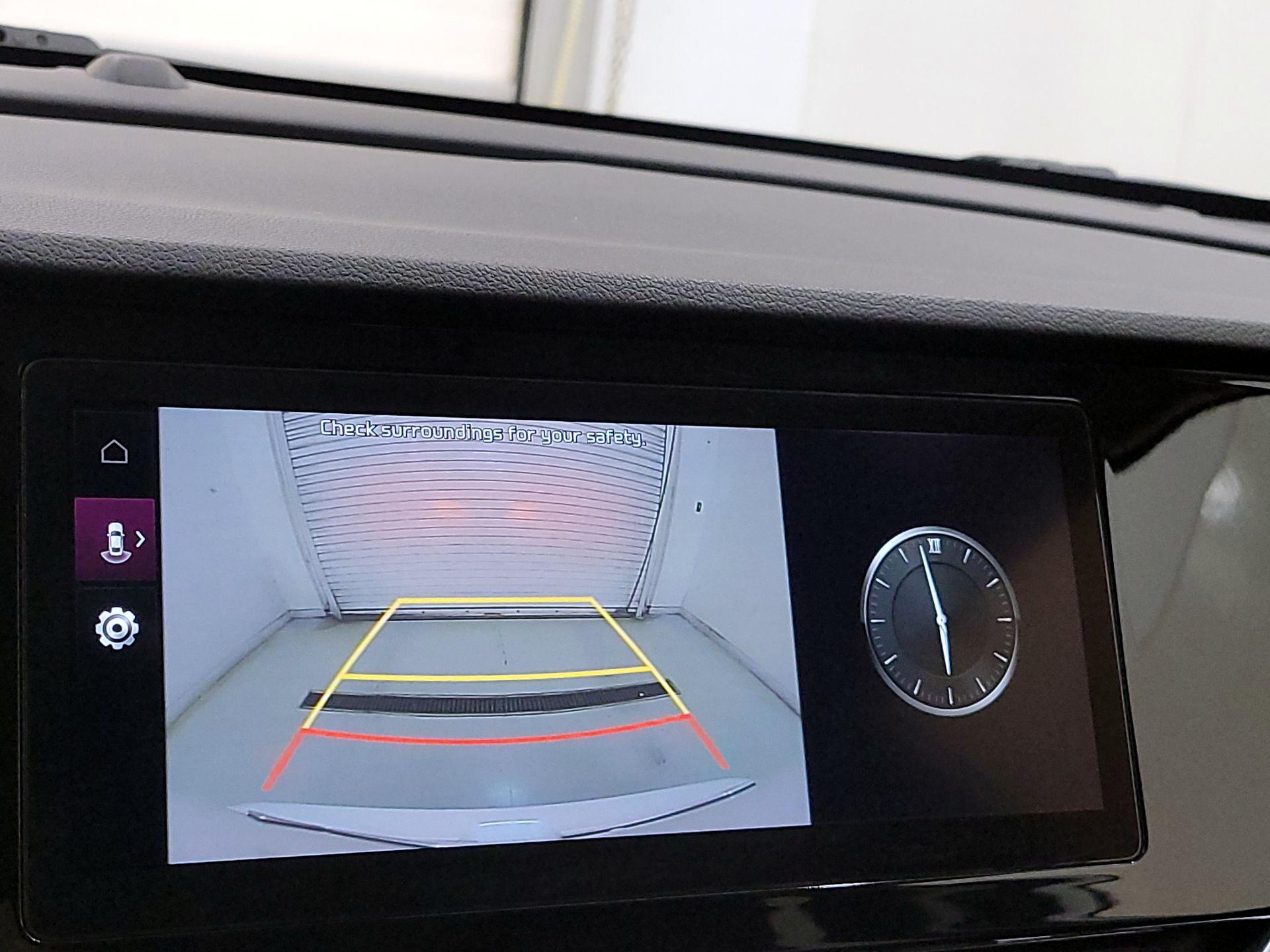 Thumbnail: 2022 Kia Niro - 15