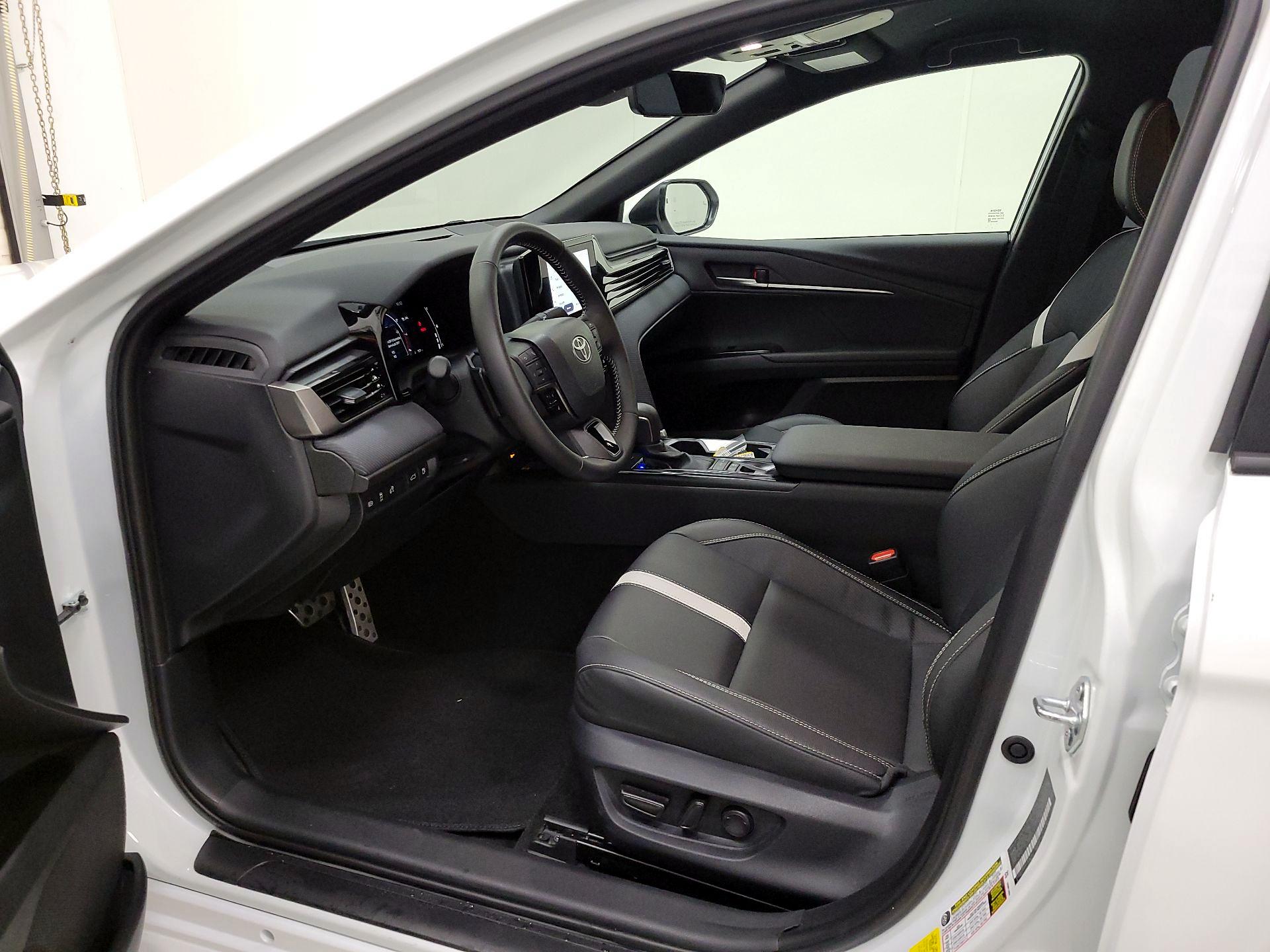 Thumbnail: 2026 Toyota Camry - 11