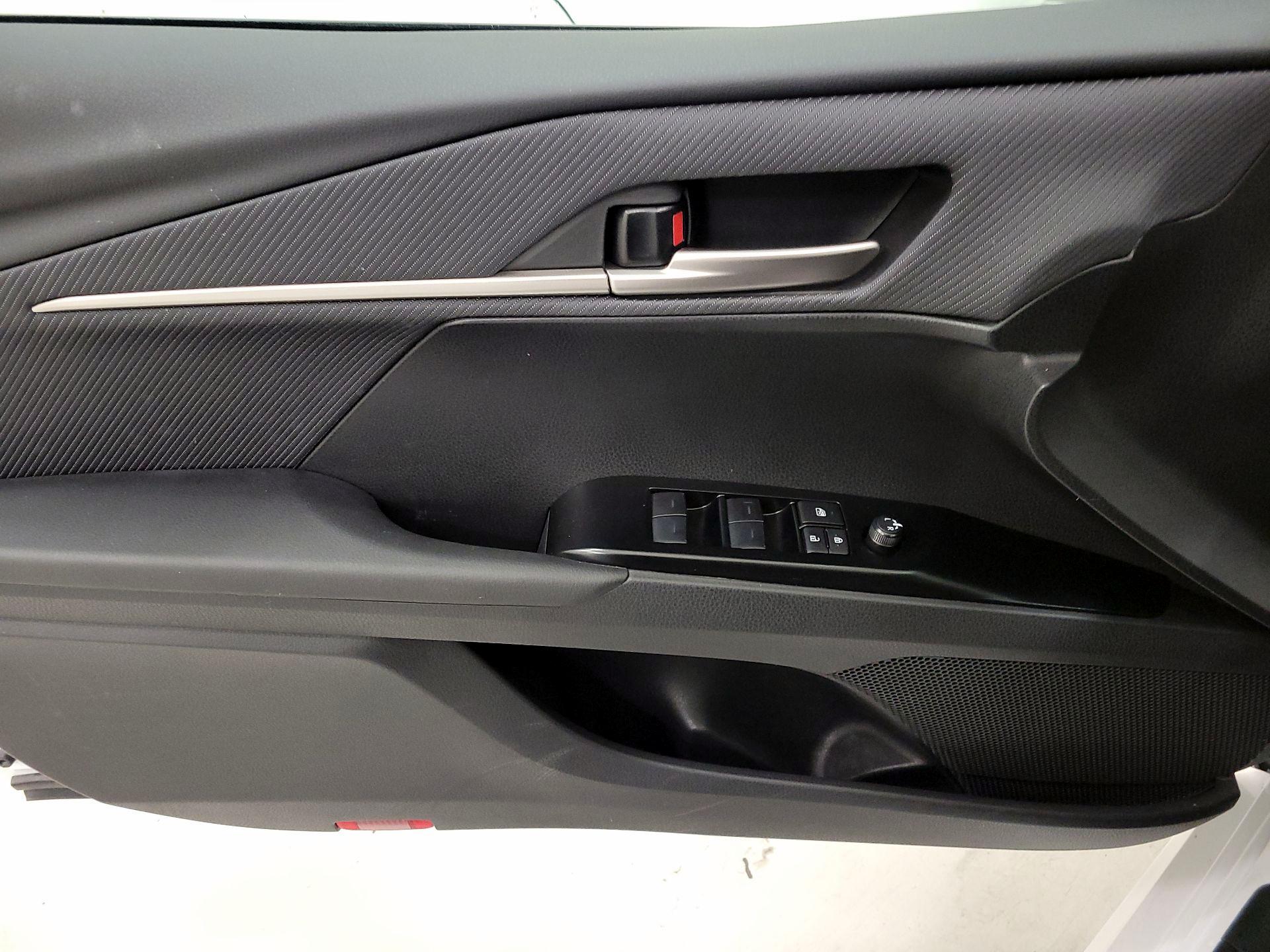 Thumbnail: 2026 Toyota Camry - 12