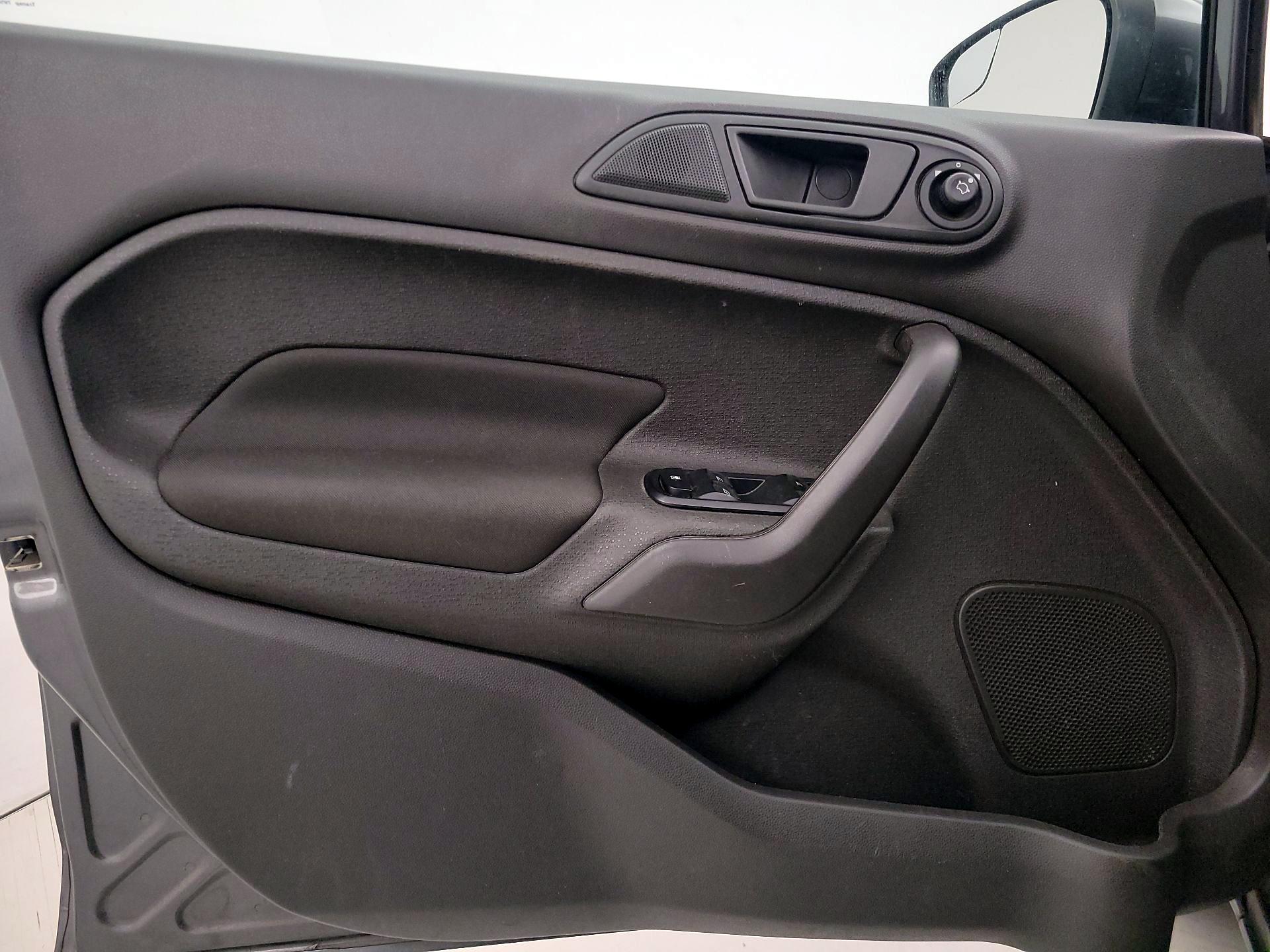 Thumbnail: 2019 Ford Fiesta - 12