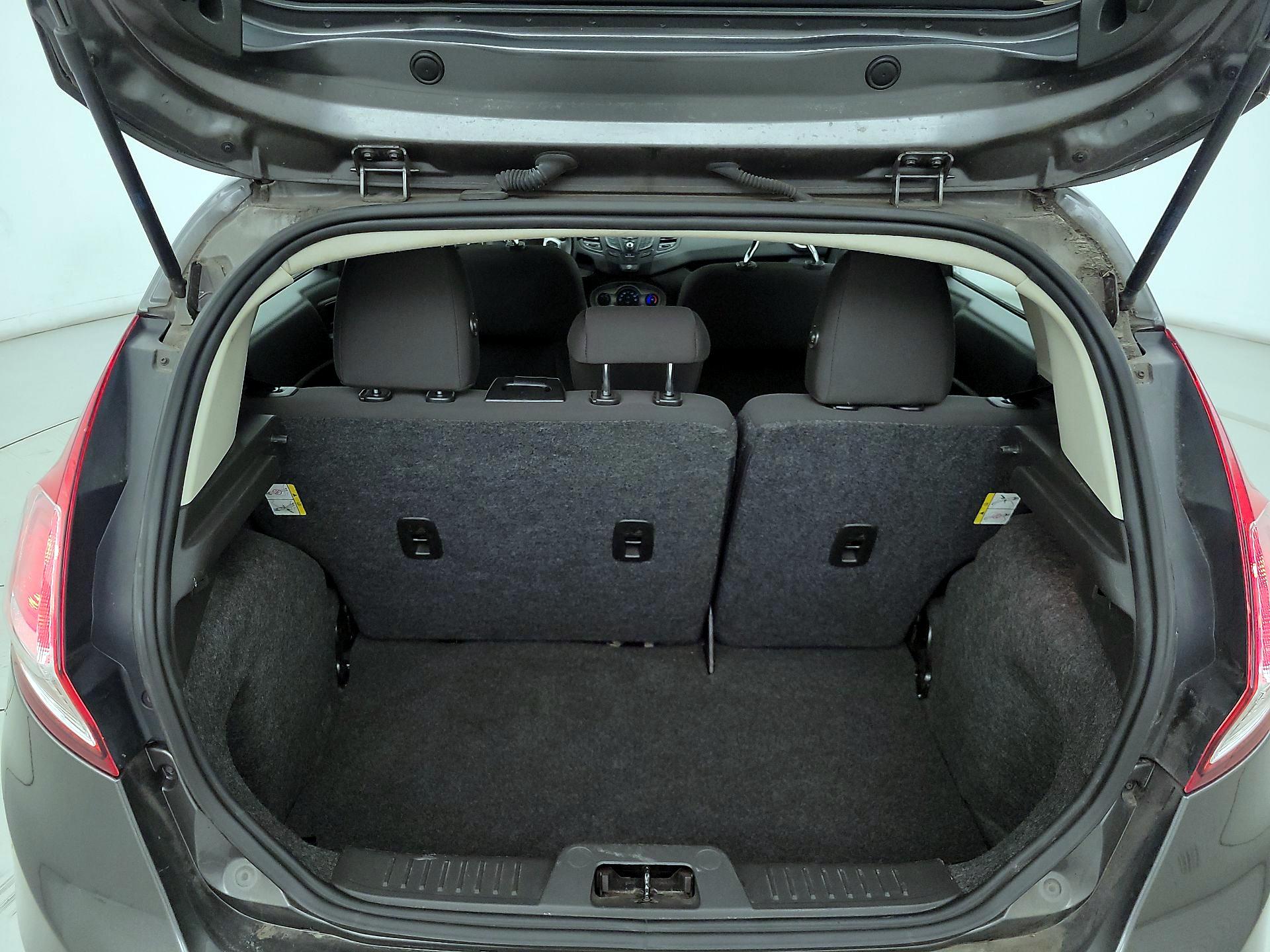 Thumbnail: 2019 Ford Fiesta - 19