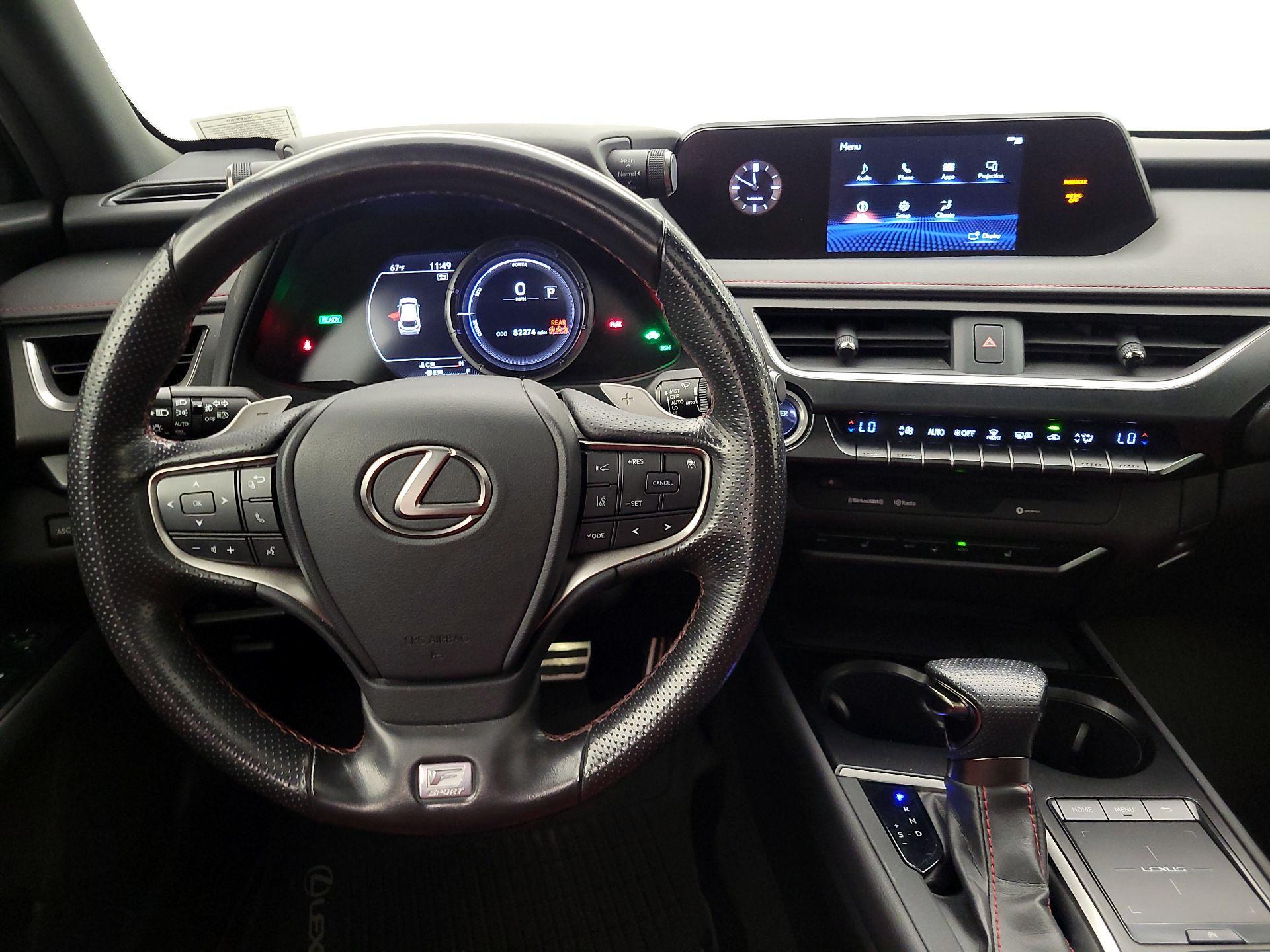 Thumbnail: 2019 Lexus UX - 10