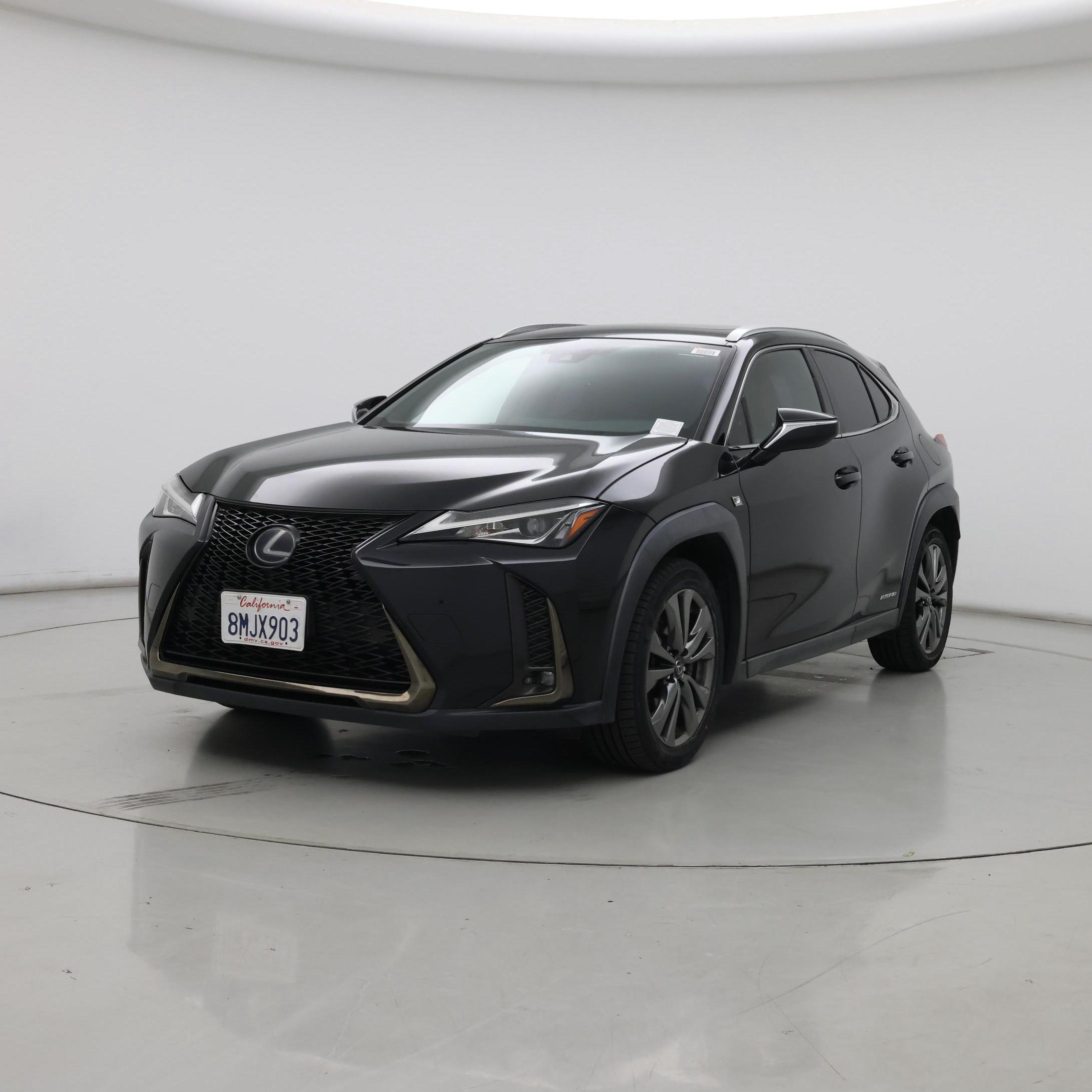 Thumbnail: 2019 Lexus UX - 4