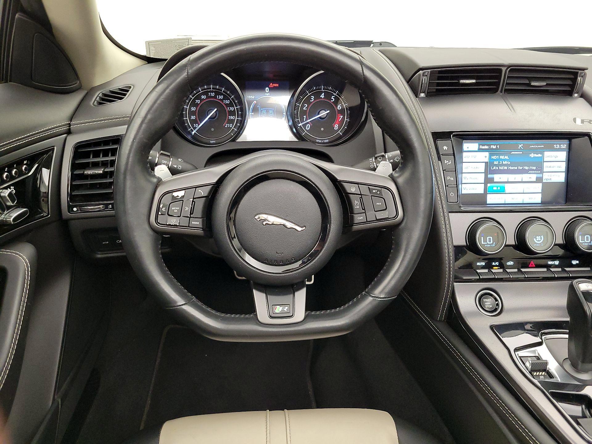 Thumbnail: 2017 Jaguar F-Type - 10