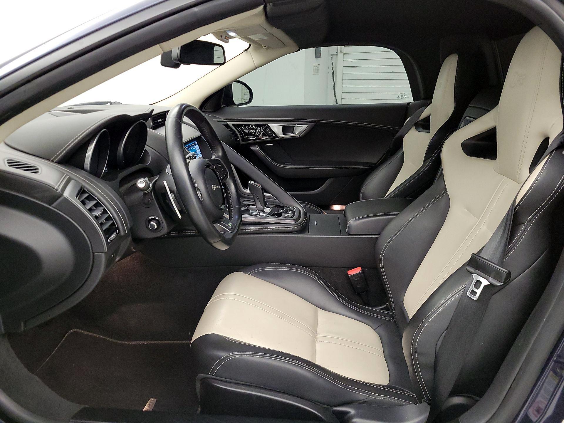 Thumbnail: 2017 Jaguar F-Type - 11