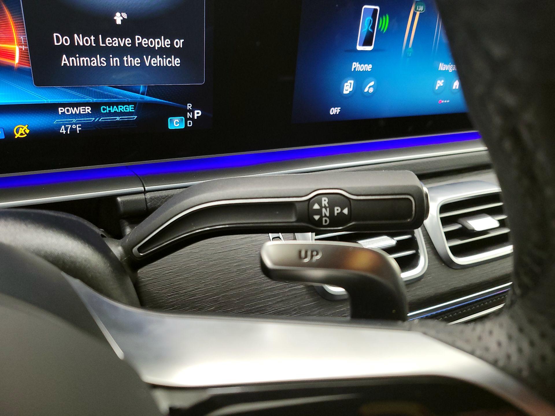 Thumbnail: 2025 Mercedes-Benz GLE - 18