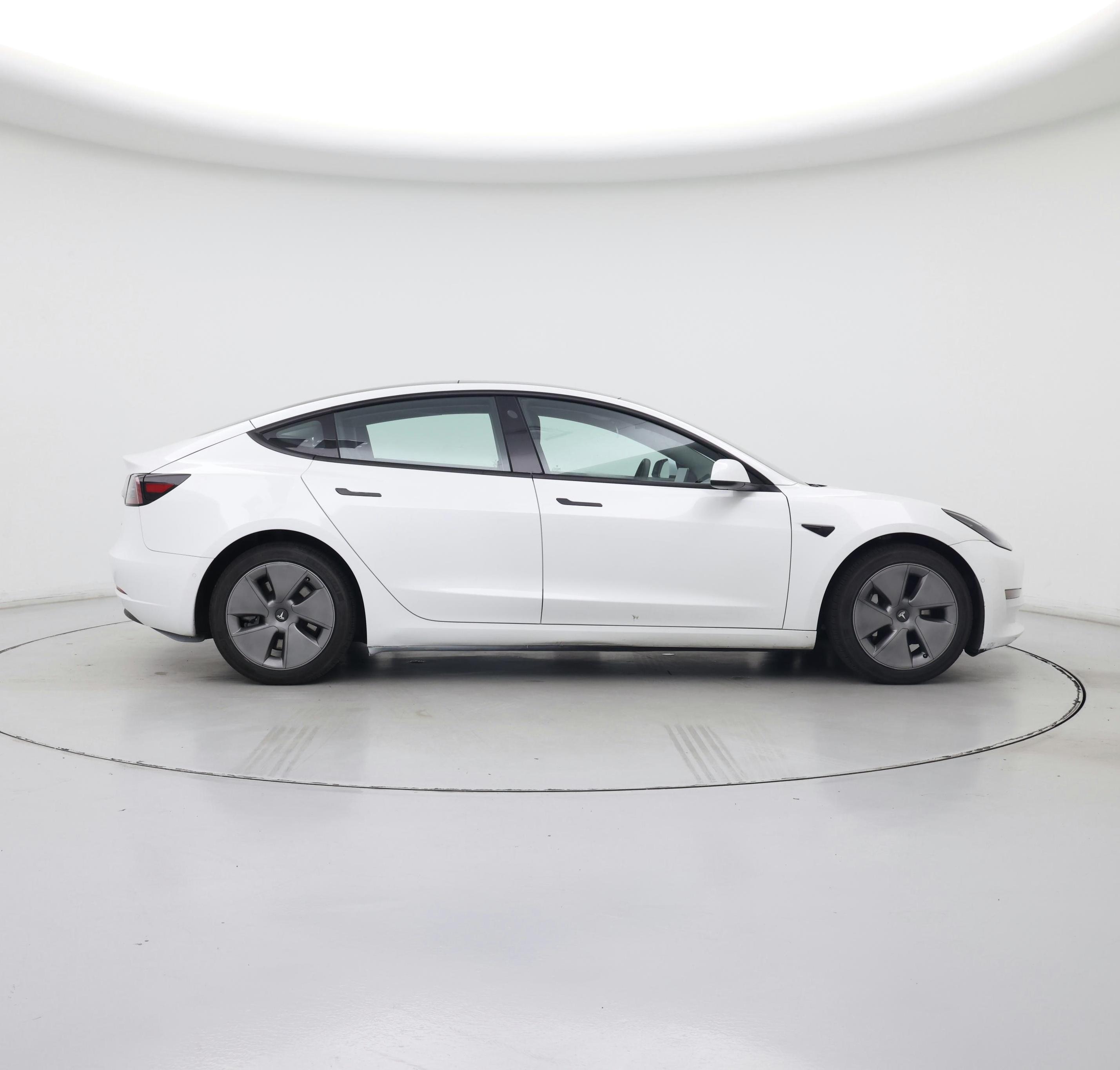 Thumbnail: 2022 Tesla Model 3 - 7