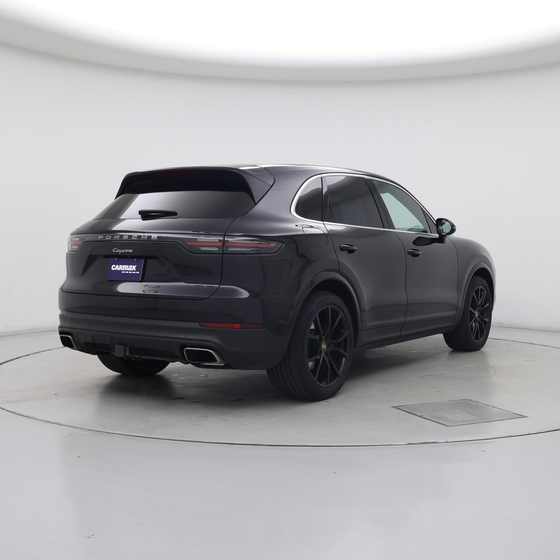 Thumbnail: 2020 Porsche Cayenne - 8