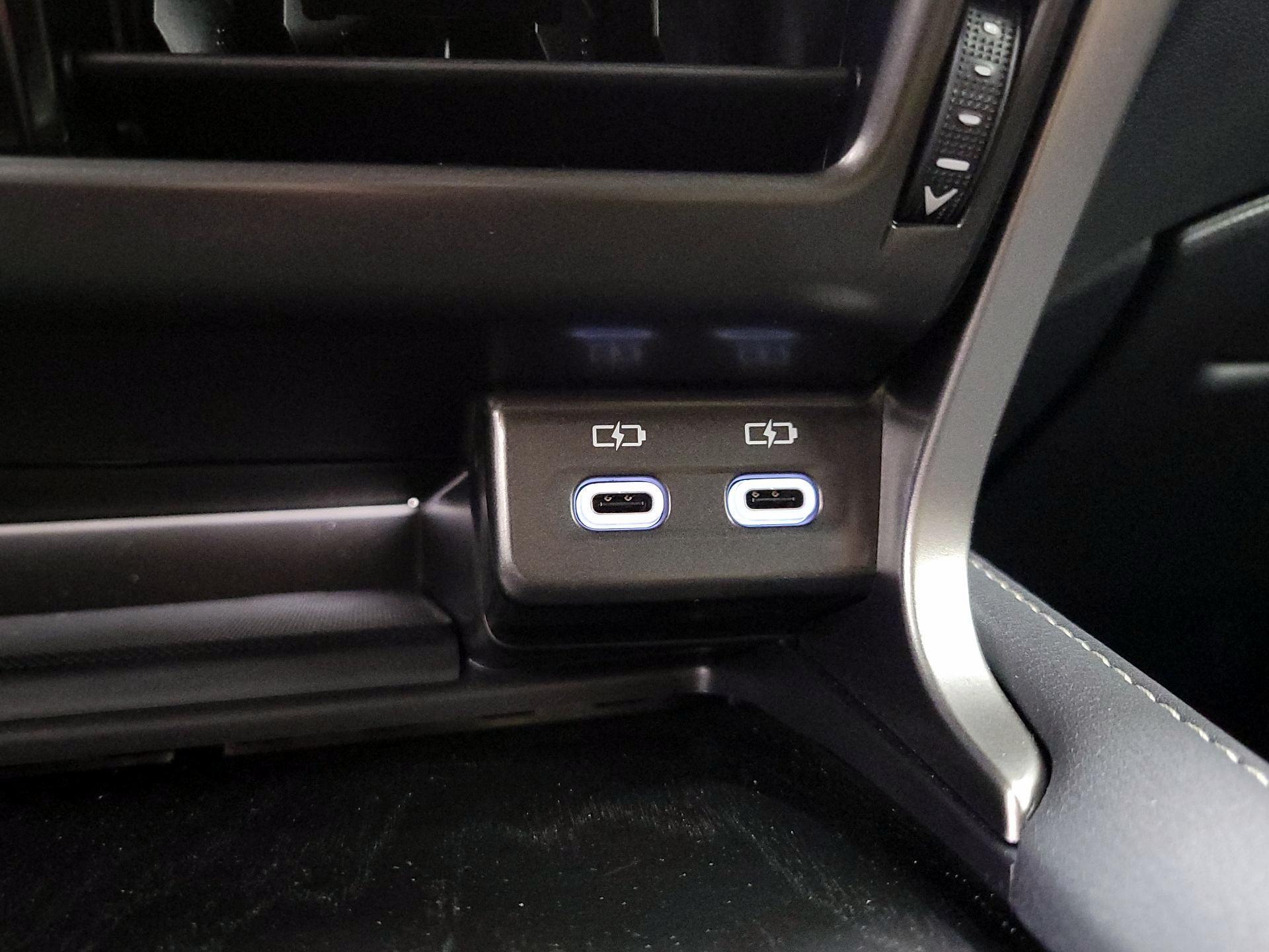 Thumbnail: 2025 Lexus RX - 17