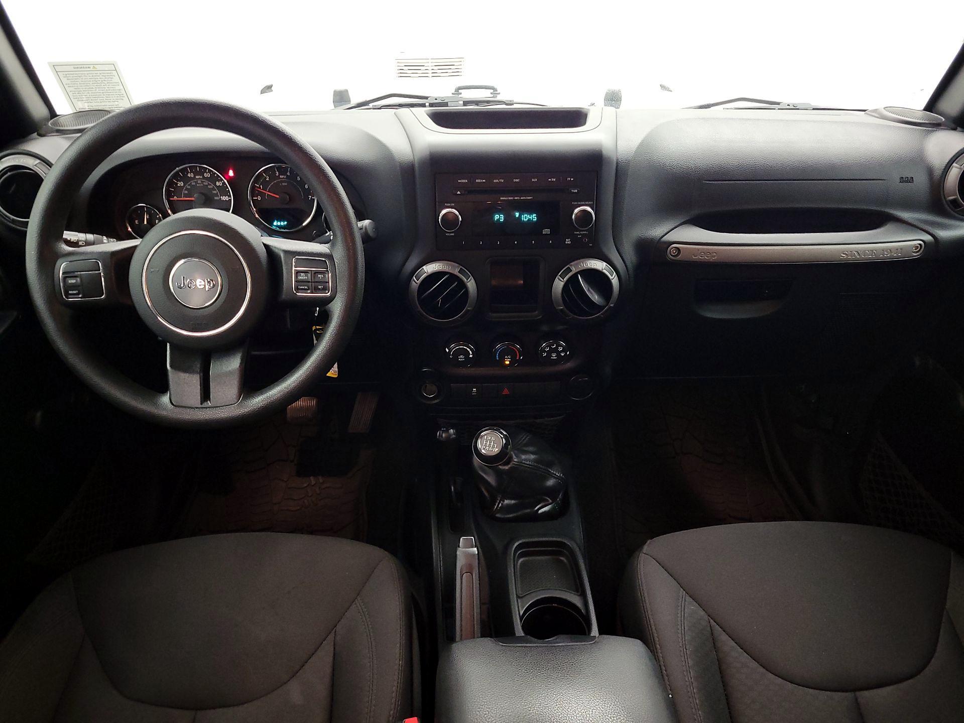 Thumbnail: 2017 Jeep Wrangler - 9