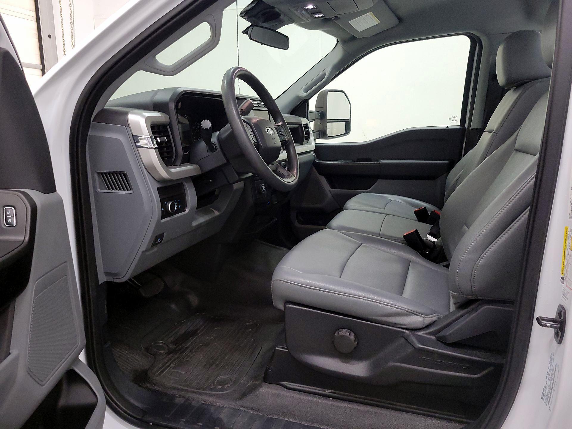 Thumbnail: 2023 Ford F-250 - 11