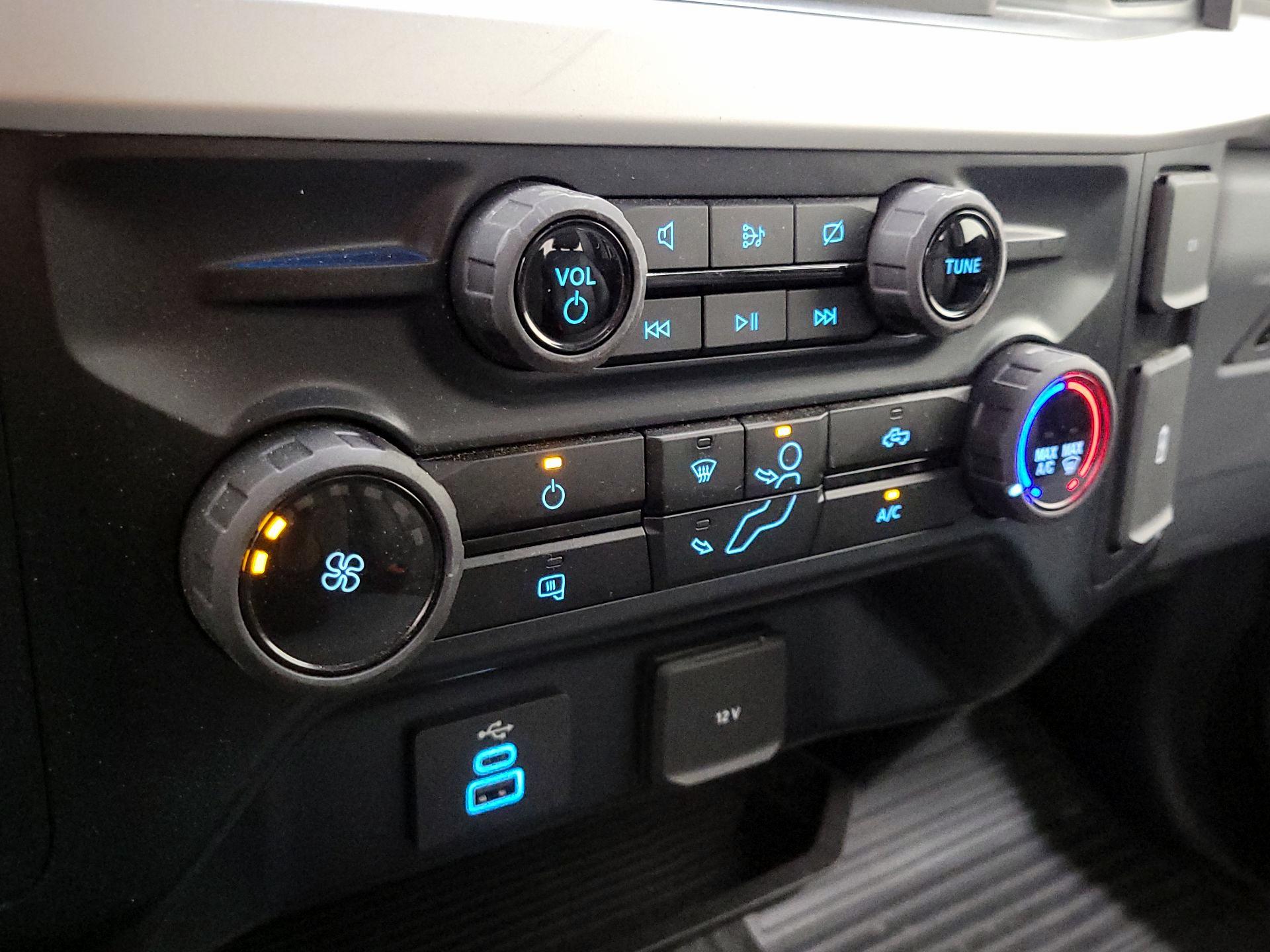 Thumbnail: 2023 Ford F-250 - 16