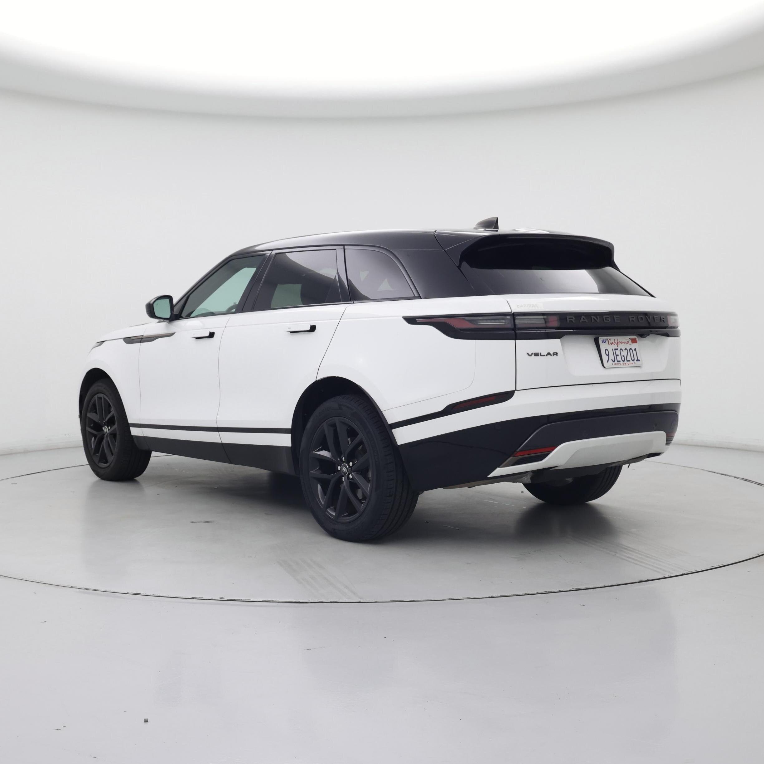 Thumbnail: 2024 Land Rover Range Rover Velar - 2