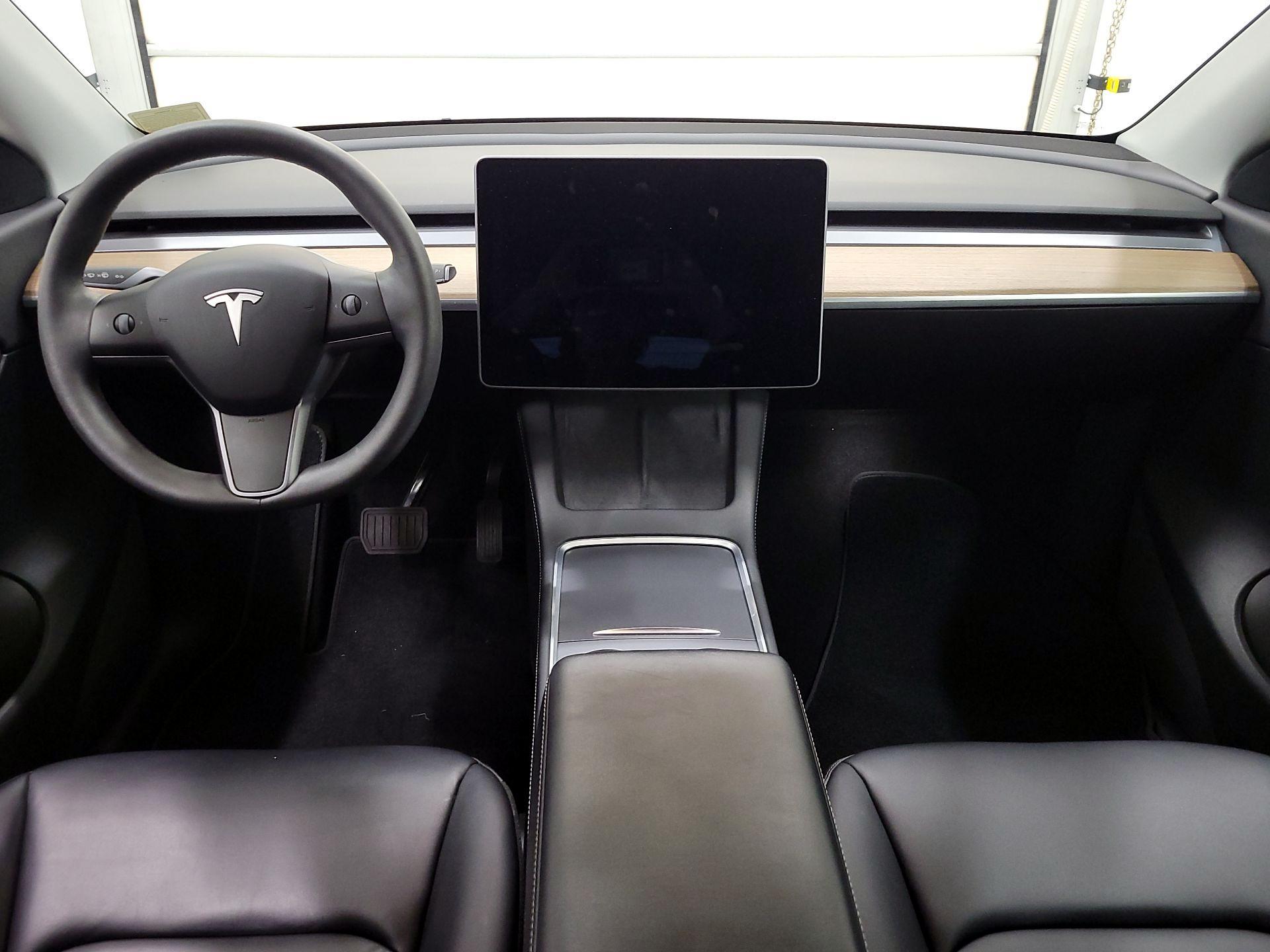 Thumbnail: 2022 Tesla Model Y - 9