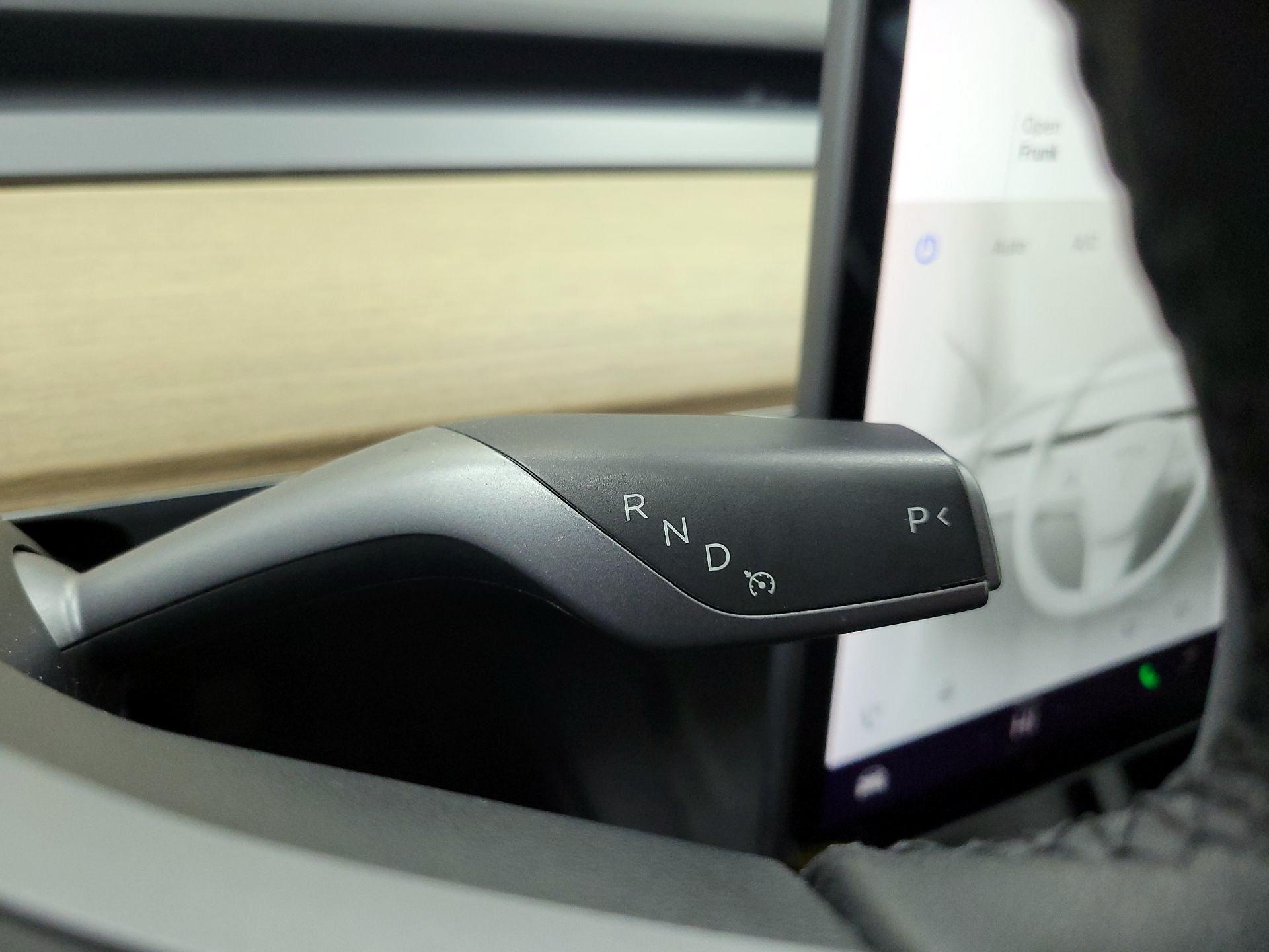 Thumbnail: 2021 Tesla Model 3 - 17