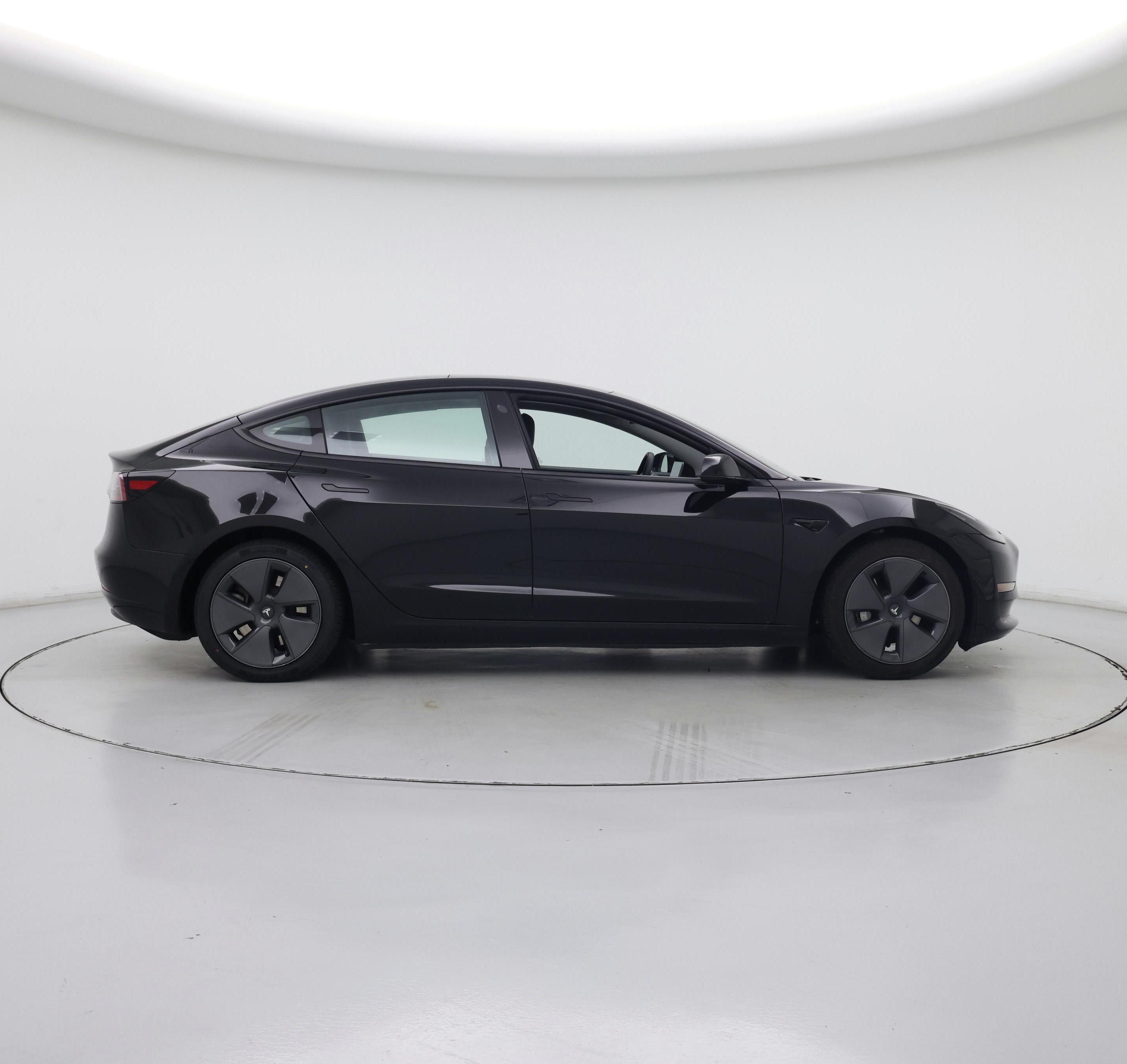 Thumbnail: 2021 Tesla Model 3 - 7
