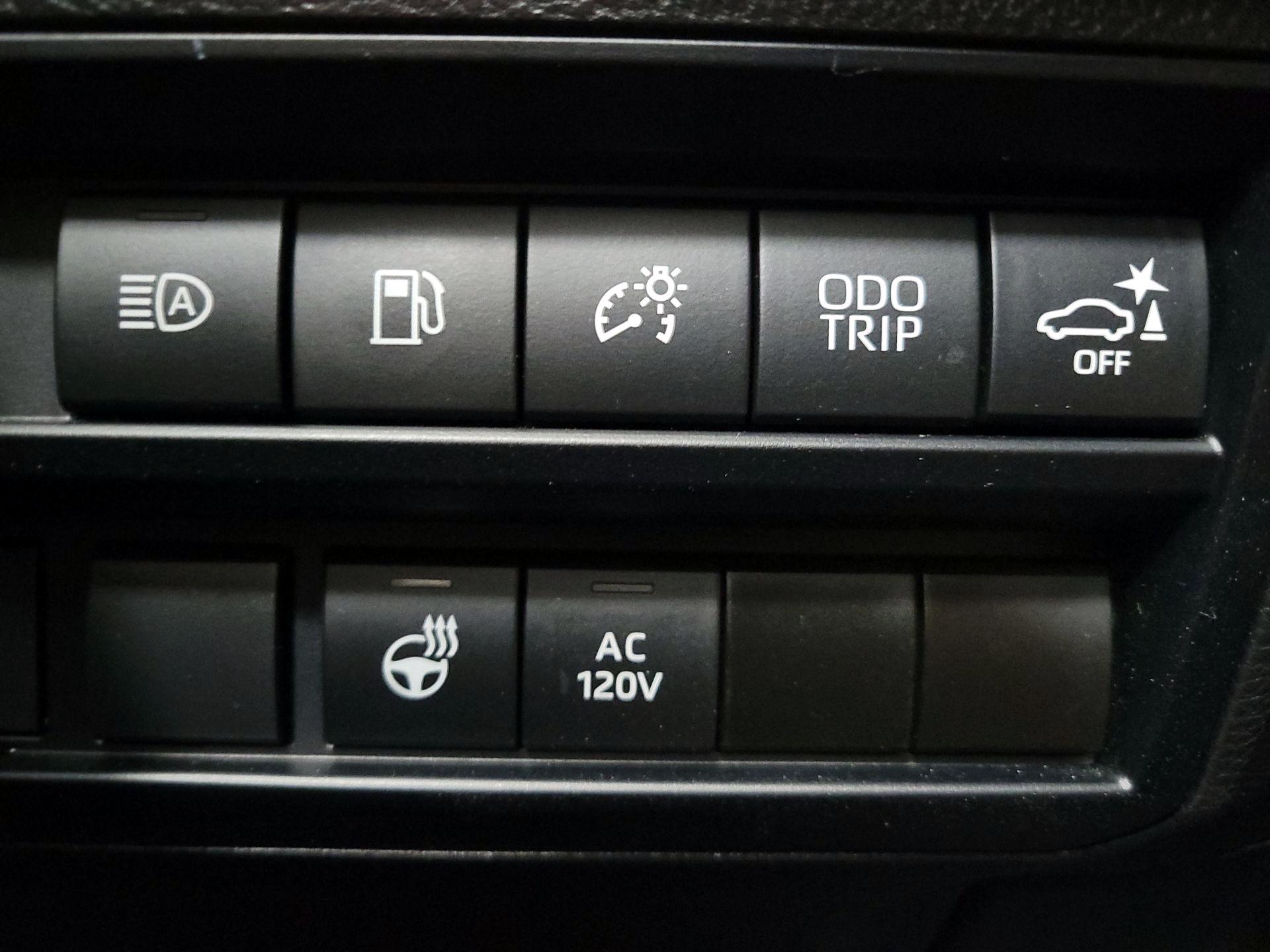 Thumbnail: 2024 Toyota Tundra - 13