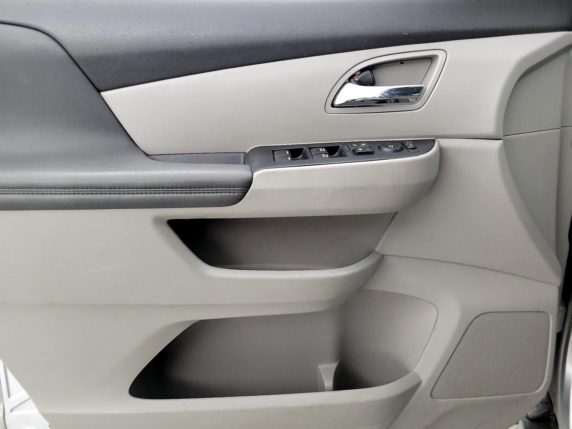 Thumbnail: 2014 Honda Odyssey - 12