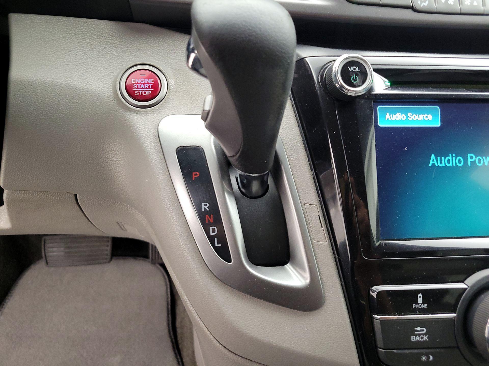 Thumbnail: 2014 Honda Odyssey - 17