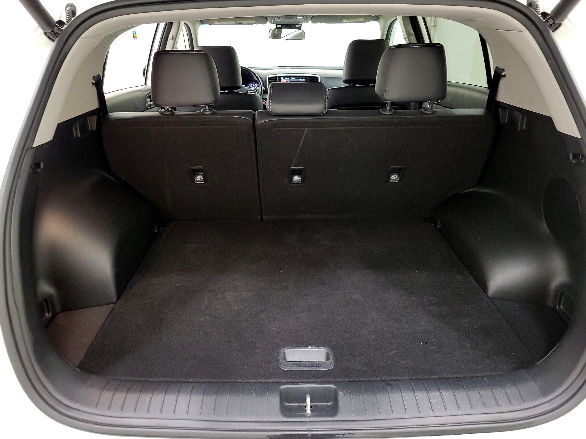 Thumbnail: 2021 Kia Sportage - 20